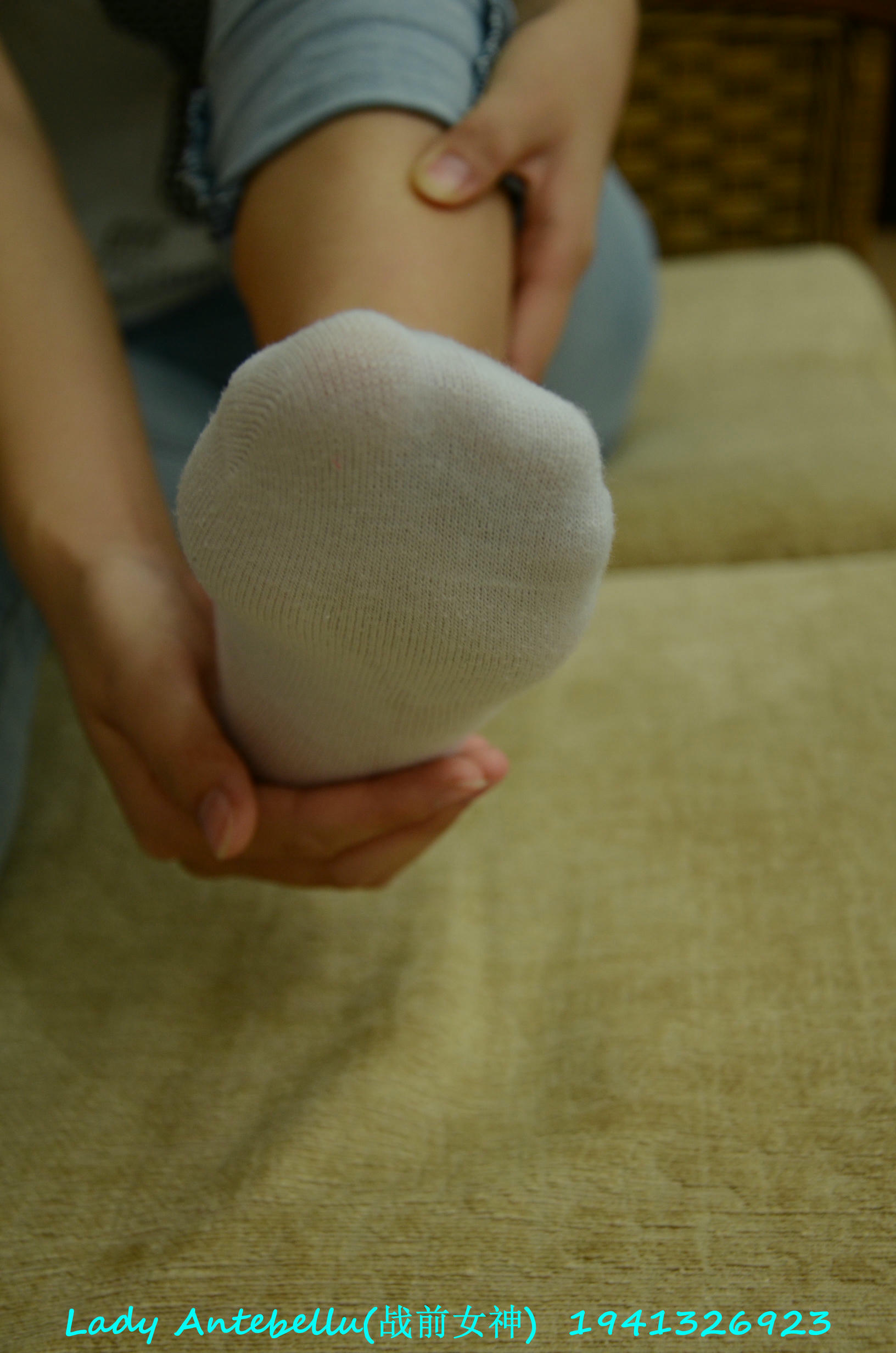 [战前女神] 恋足美腿棉袜女神级摄影套图 049 [283P-327MB]_第9集