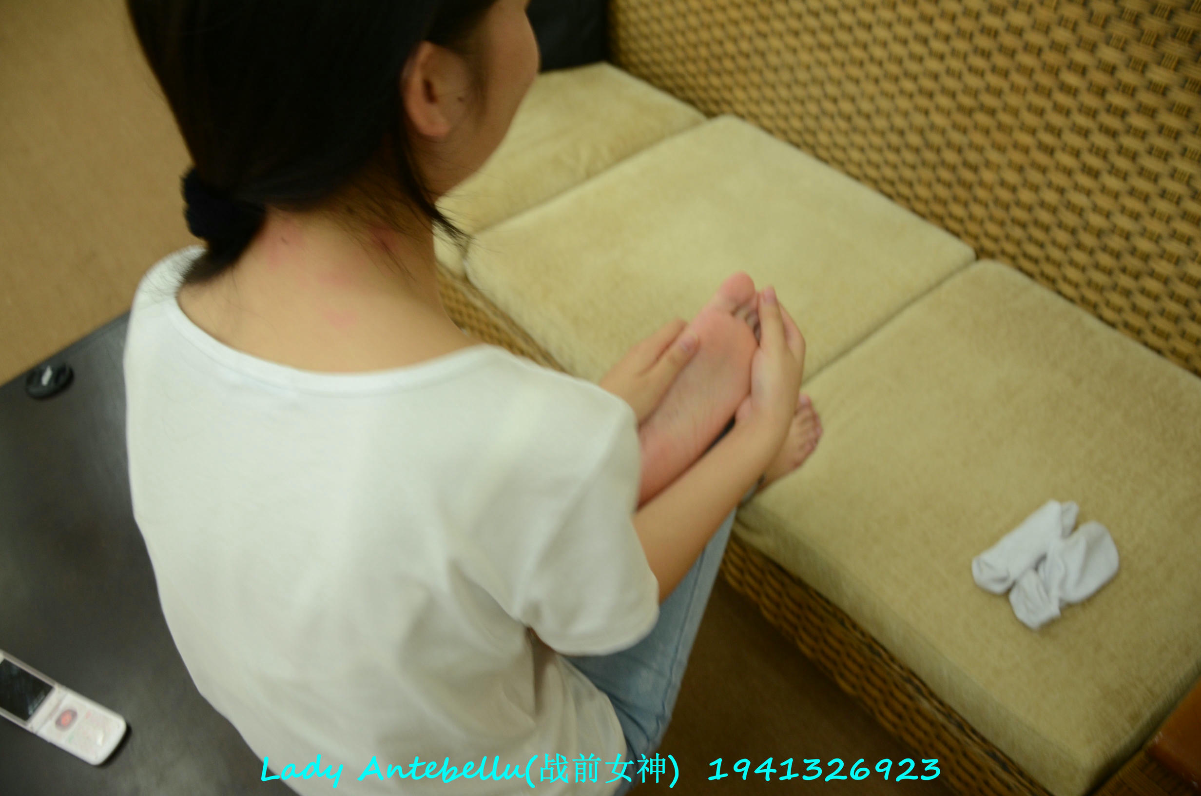 [战前女神] 恋足美腿棉袜女神级摄影套图 049 [283P-327MB]_第13集