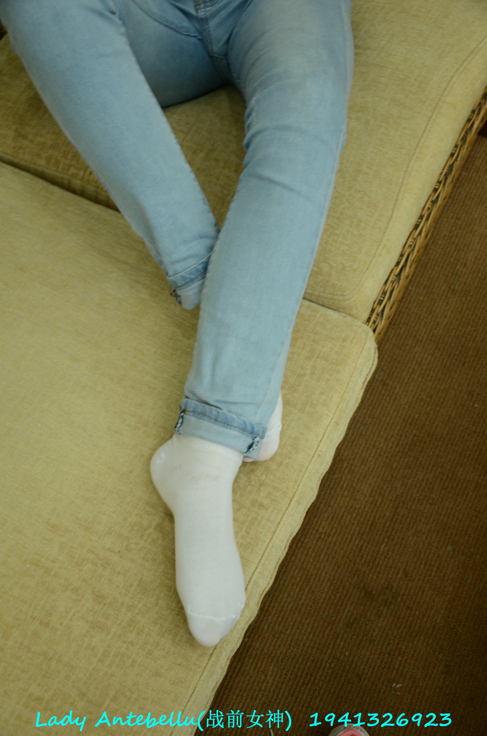 [战前女神] 恋足美腿棉袜女神级摄影套图 049 [283P-327MB]_第4集