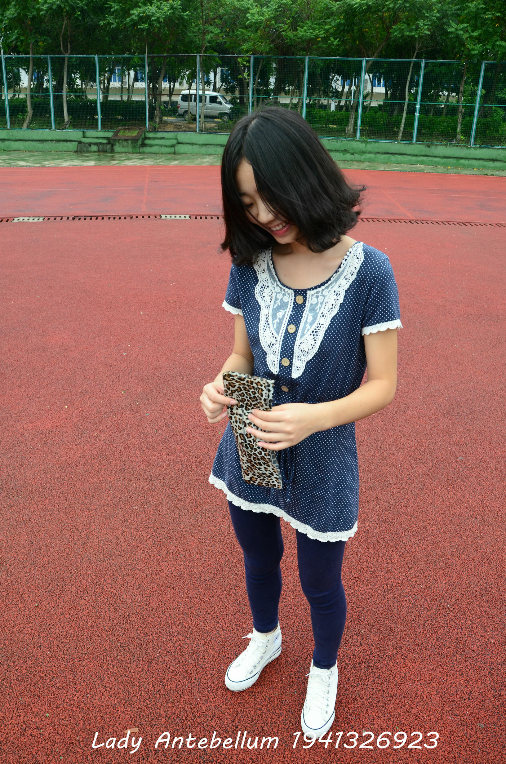 [战前女神] 恋足美腿棉袜女神级摄影套图 050 [117P-274MB]_第1集