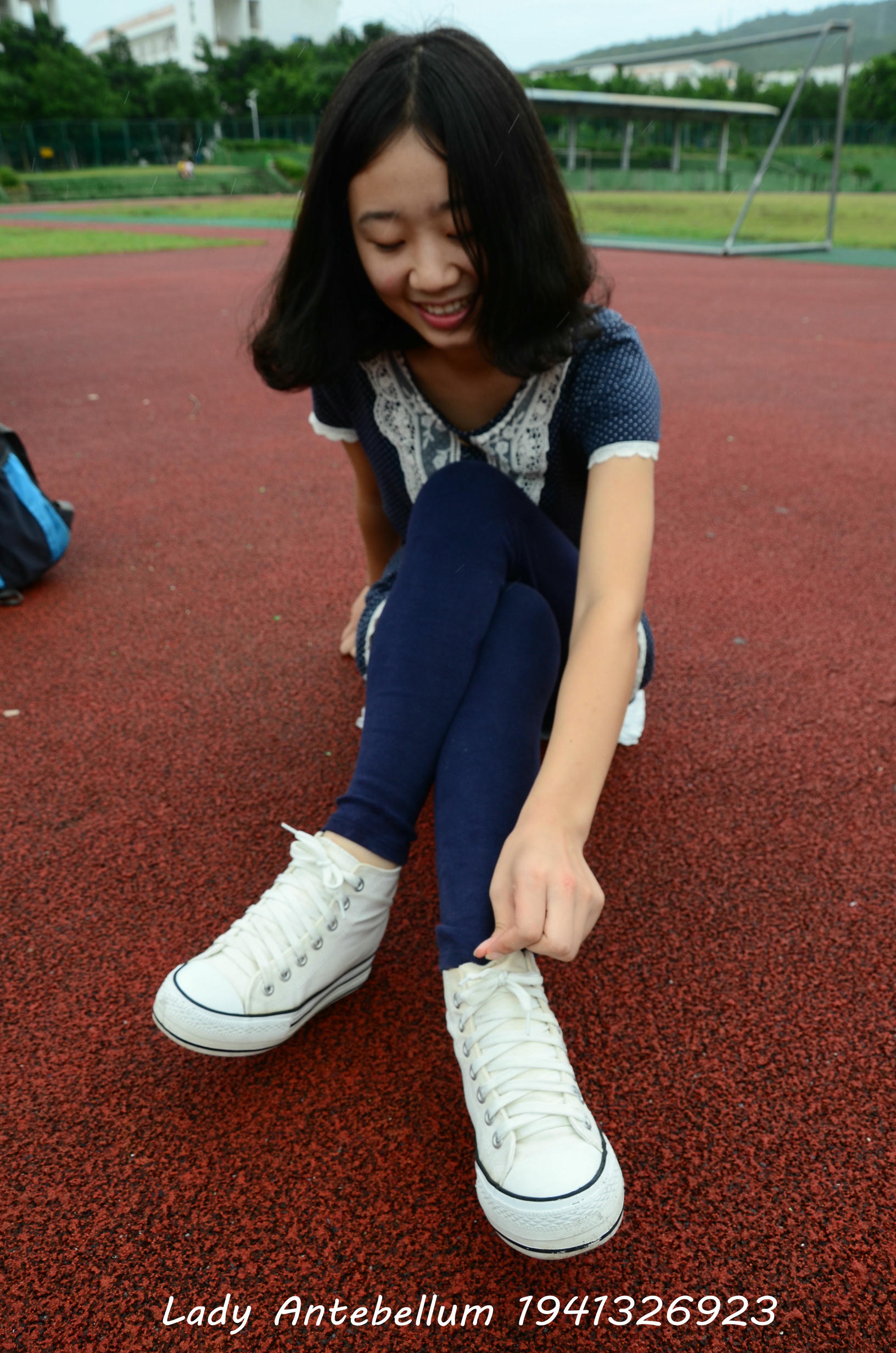 [战前女神] 恋足美腿棉袜女神级摄影套图 050 [117P-274MB]_第2集