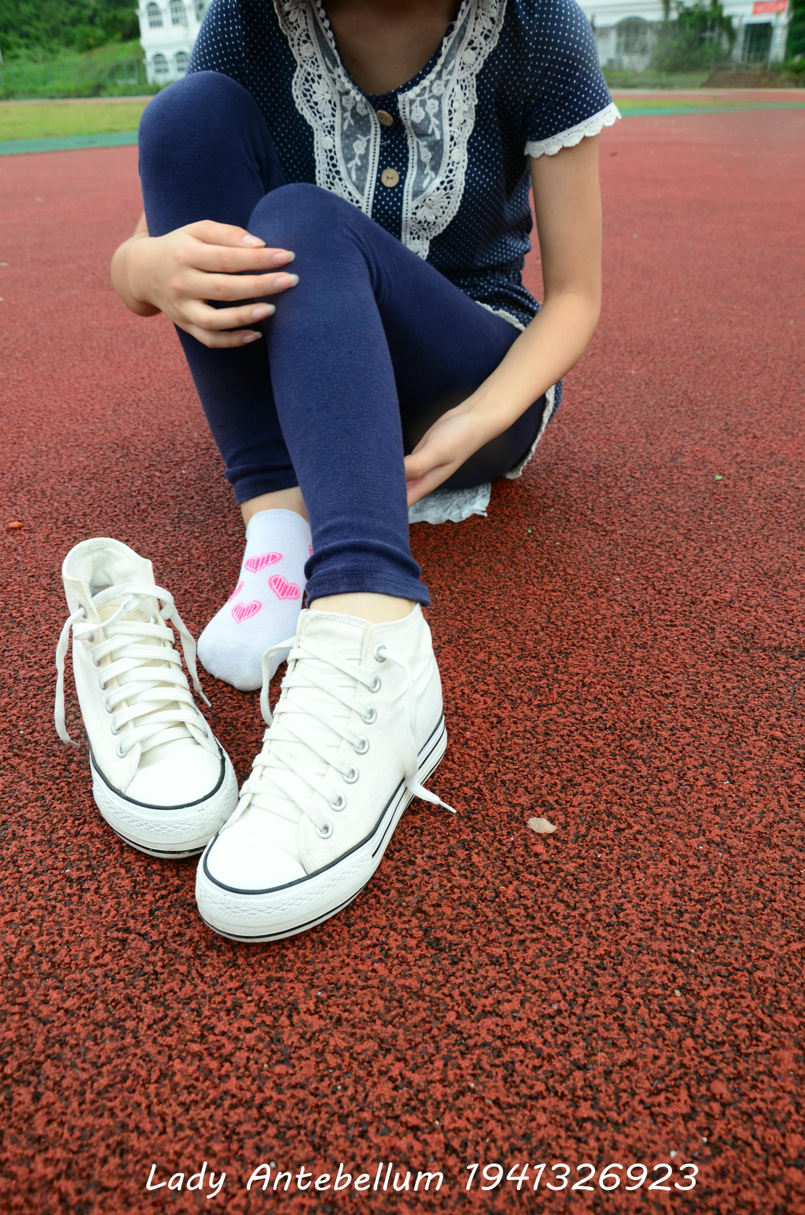 [战前女神] 恋足美腿棉袜女神级摄影套图 050 [117P-274MB]_第3集