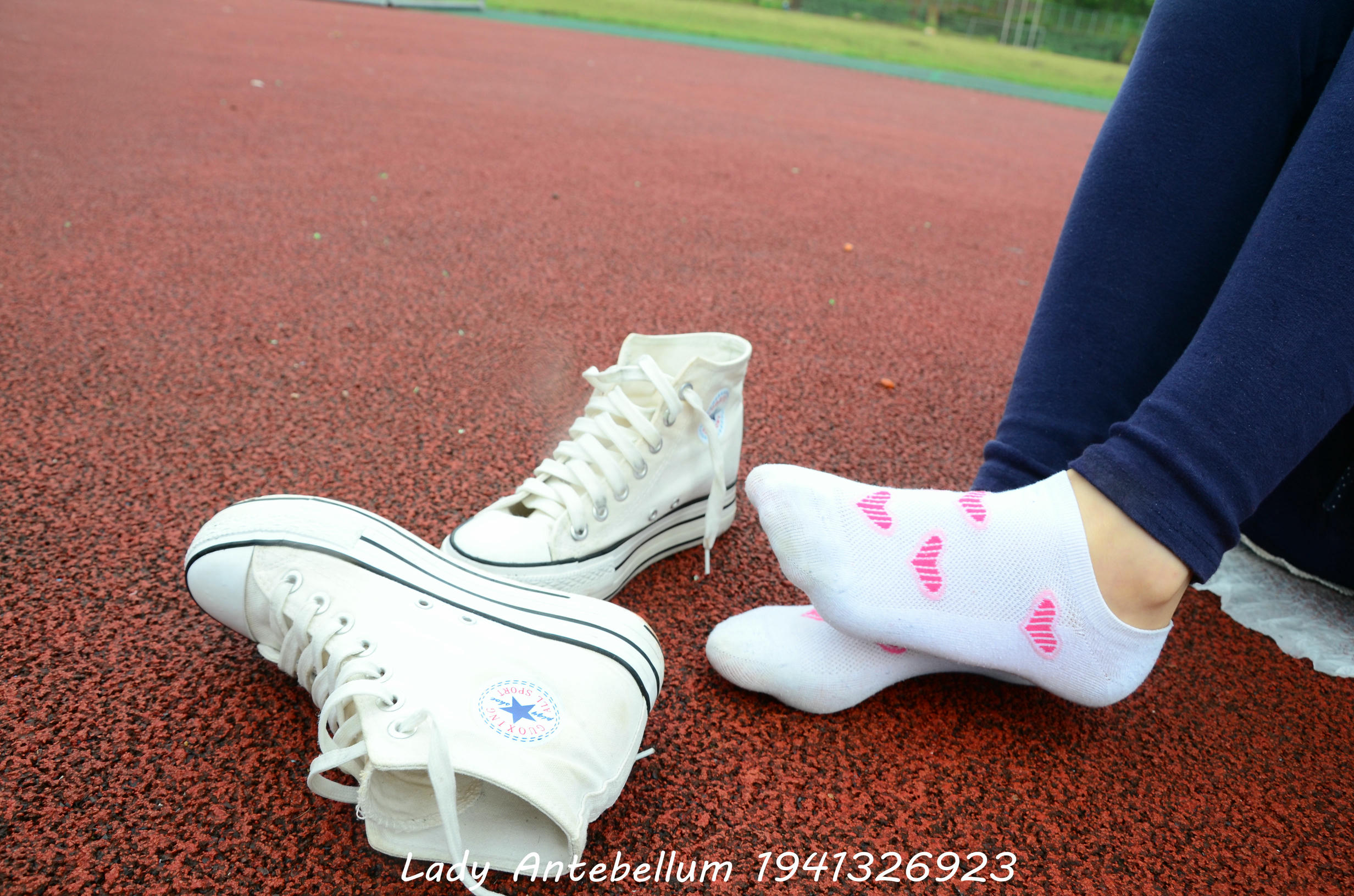 [战前女神] 恋足美腿棉袜女神级摄影套图 050 [117P-274MB]_第3集