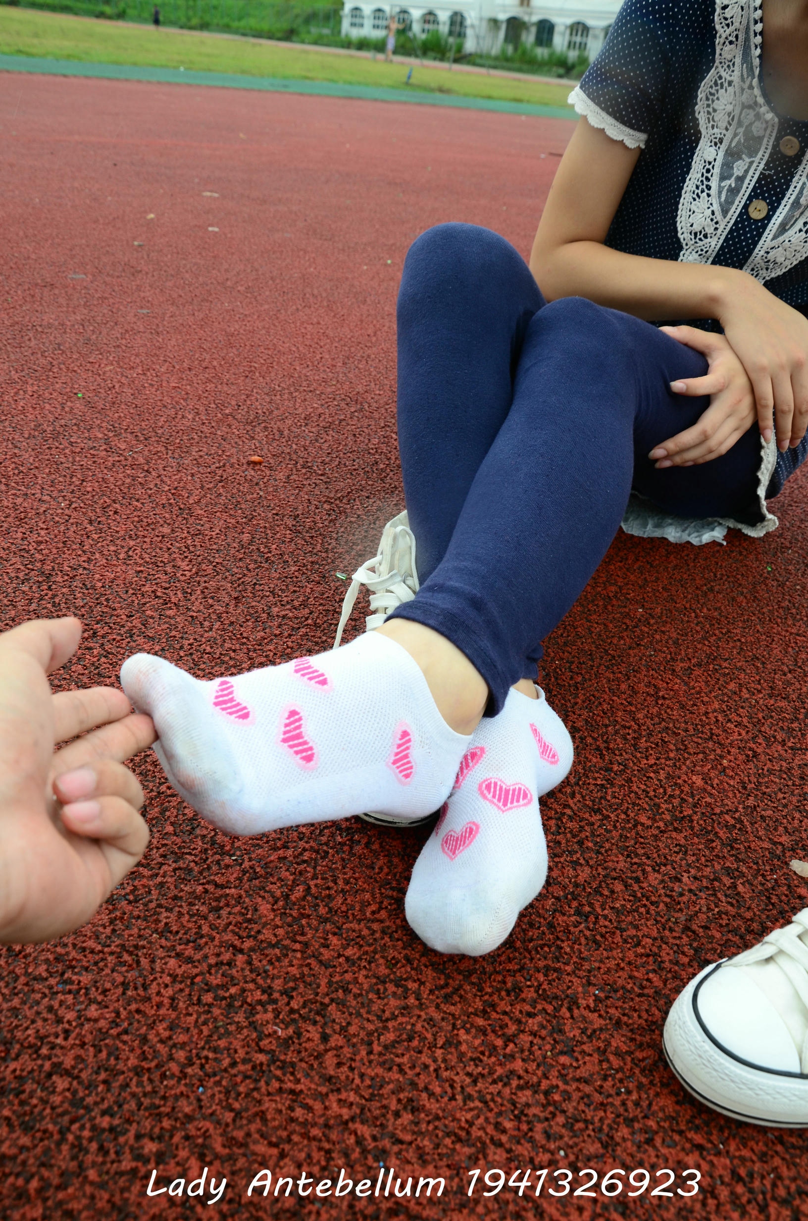 [战前女神] 恋足美腿棉袜女神级摄影套图 050 [117P-274MB]_第3集