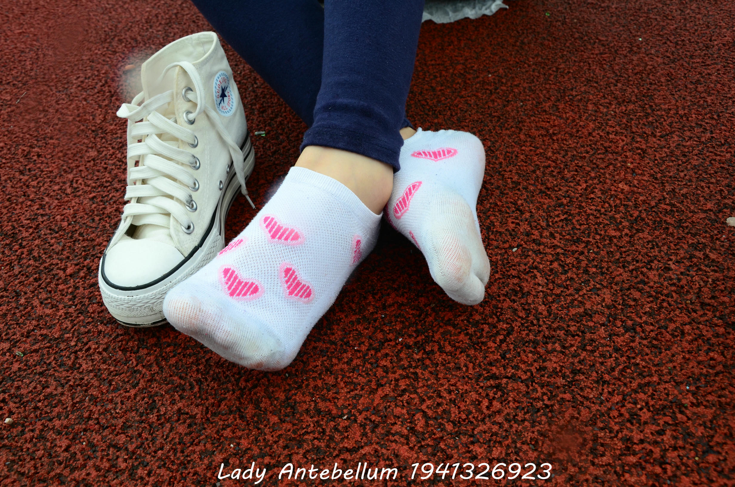 [战前女神] 恋足美腿棉袜女神级摄影套图 050 [117P-274MB]_第3集