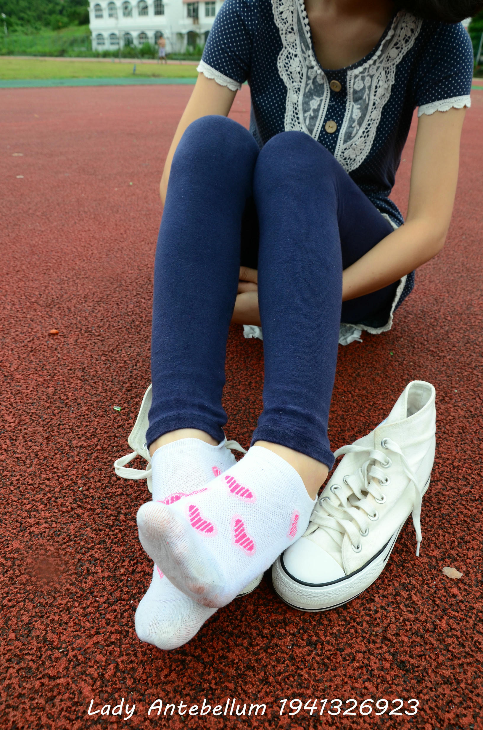 [战前女神] 恋足美腿棉袜女神级摄影套图 050 [117P-274MB]_第4集