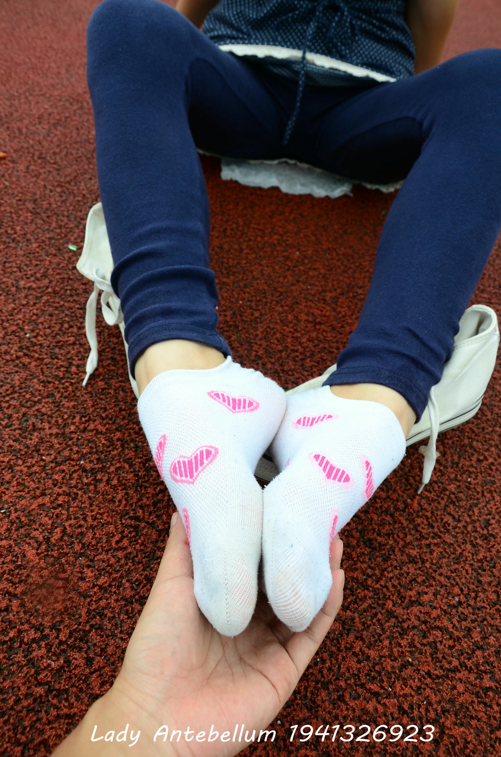 [战前女神] 恋足美腿棉袜女神级摄影套图 050 [117P-274MB]_第5集