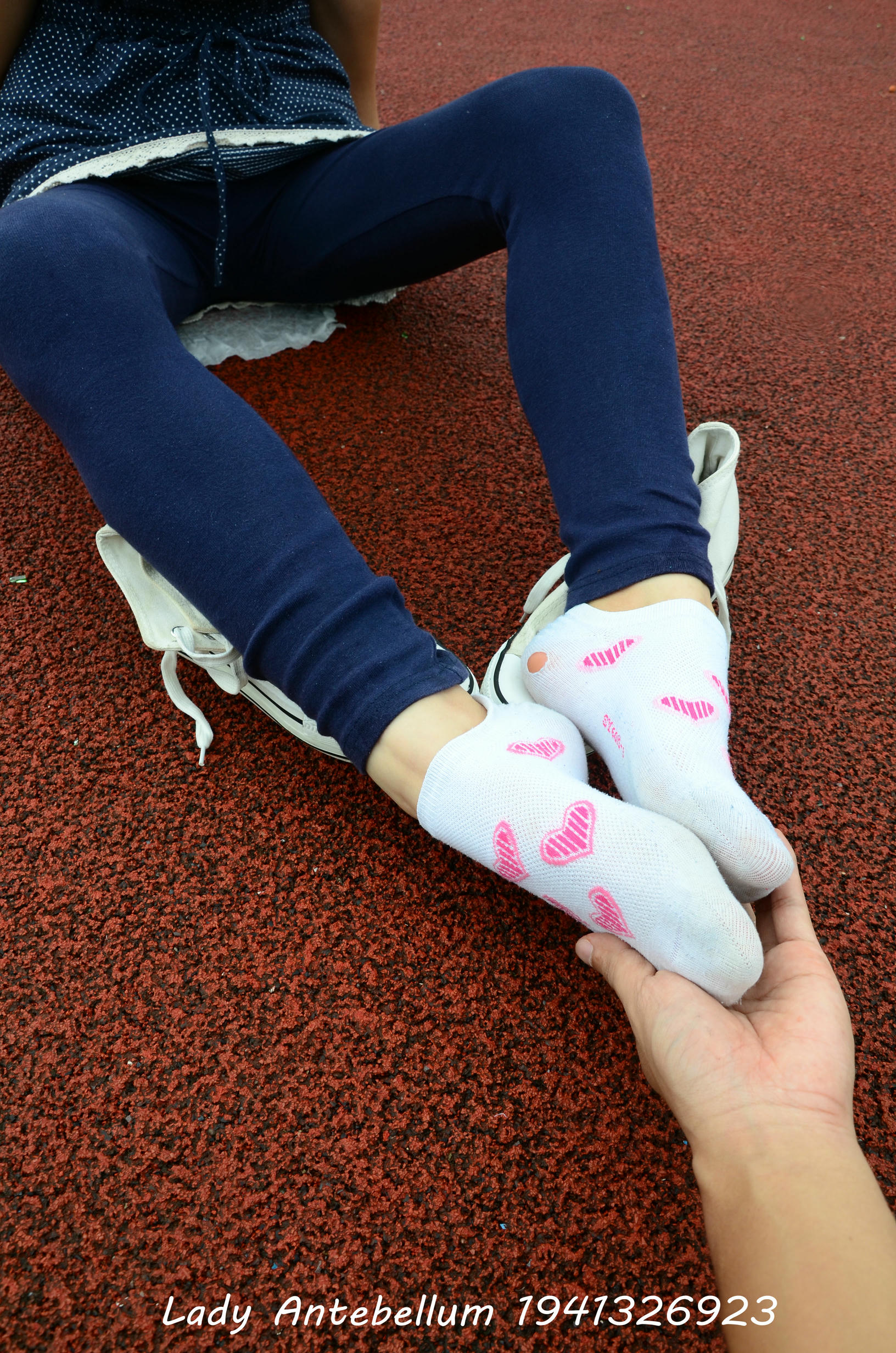 [战前女神] 恋足美腿棉袜女神级摄影套图 050 [117P-274MB]_第5集