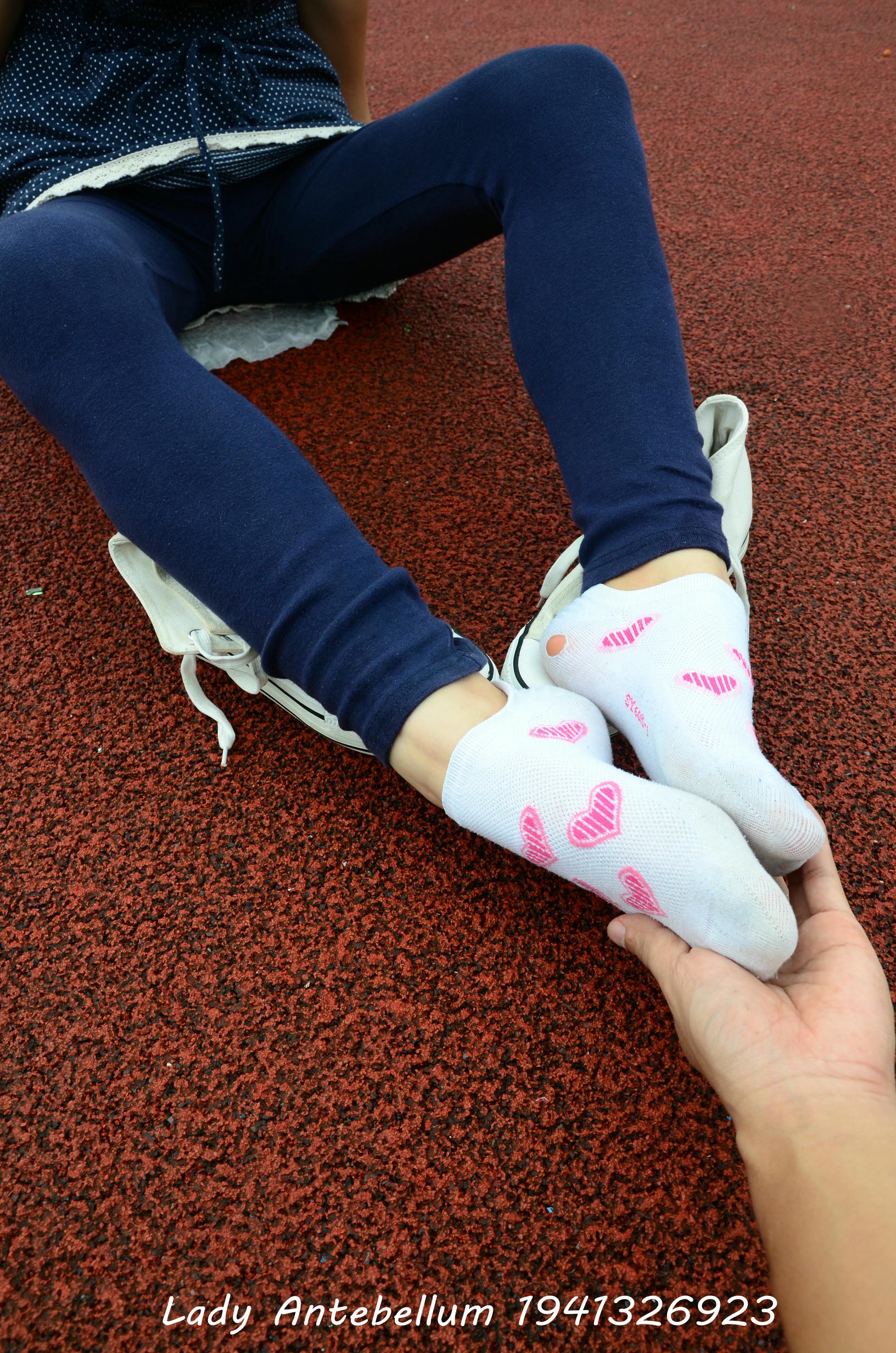 [战前女神] 恋足美腿棉袜女神级摄影套图 050 [117P-274MB]_第5集