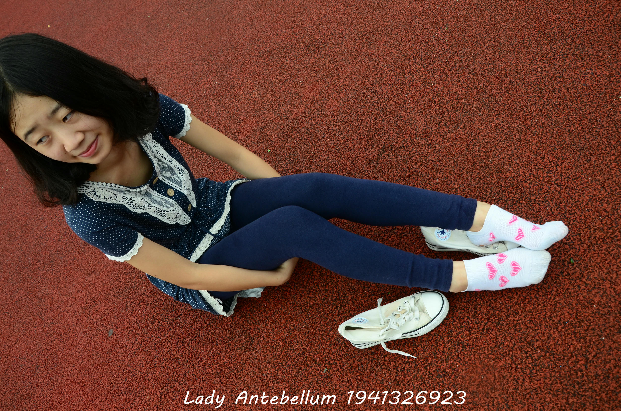 [战前女神] 恋足美腿棉袜女神级摄影套图 050 [117P-274MB]_第5集