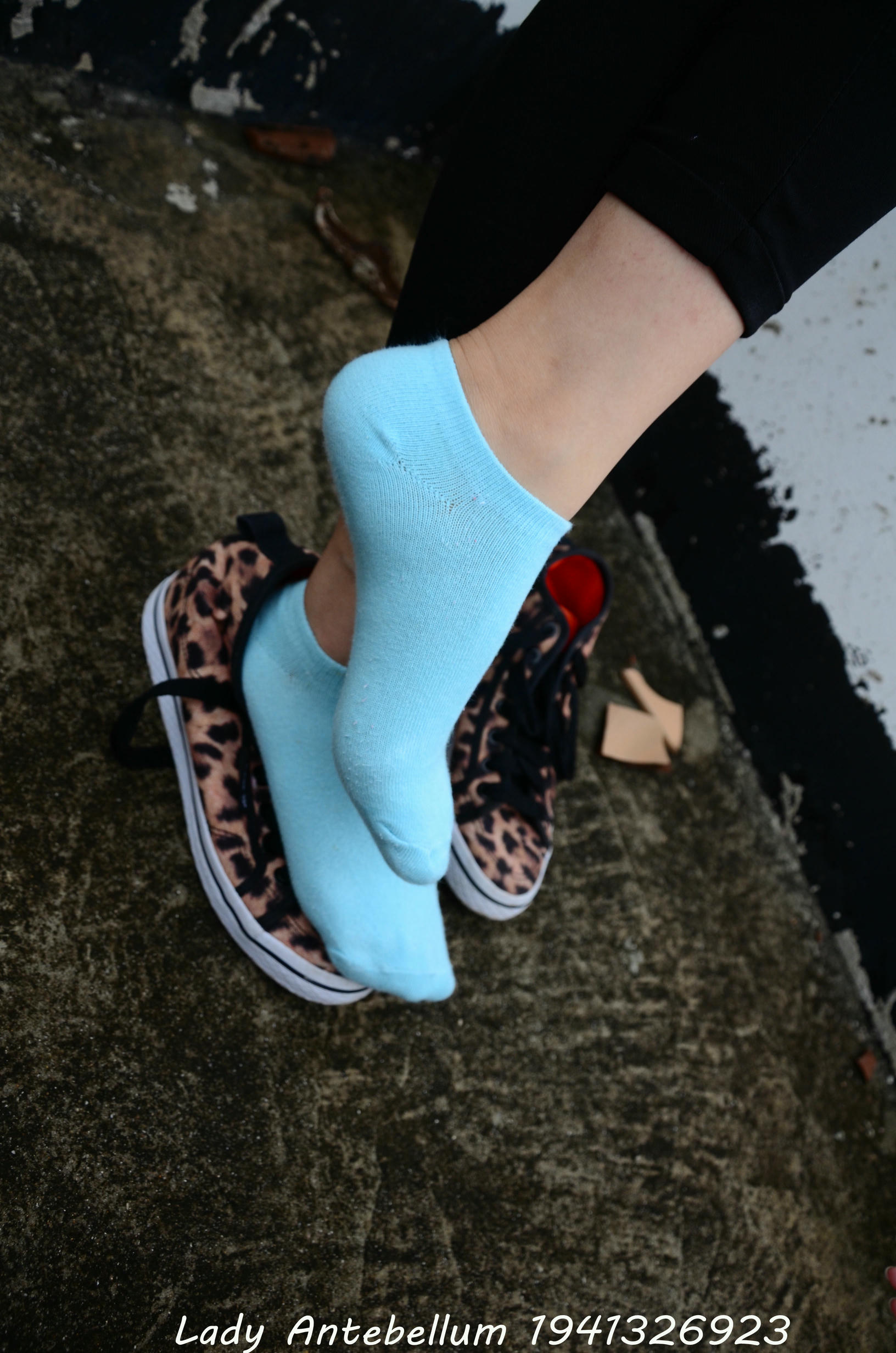 [战前女神] 恋足美腿棉袜女神级摄影套图 051 [155P-255MB]_第6集