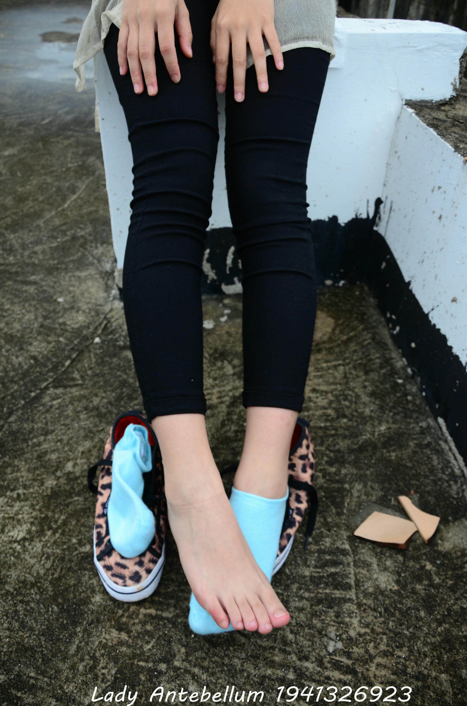 [战前女神] 恋足美腿棉袜女神级摄影套图 051 [155P-255MB]_第6集