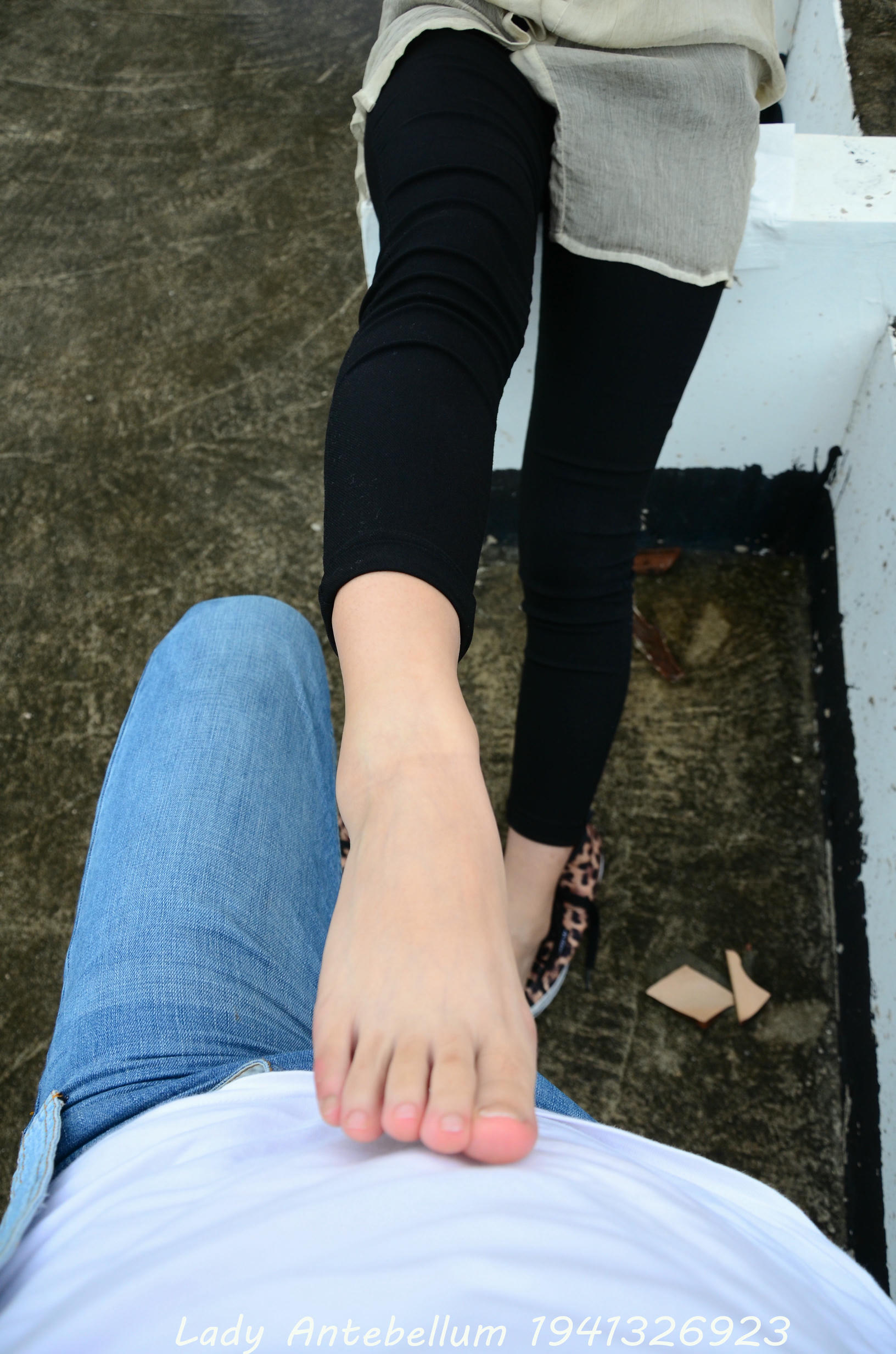 [战前女神] 恋足美腿棉袜女神级摄影套图 051 [155P-255MB]_第8集