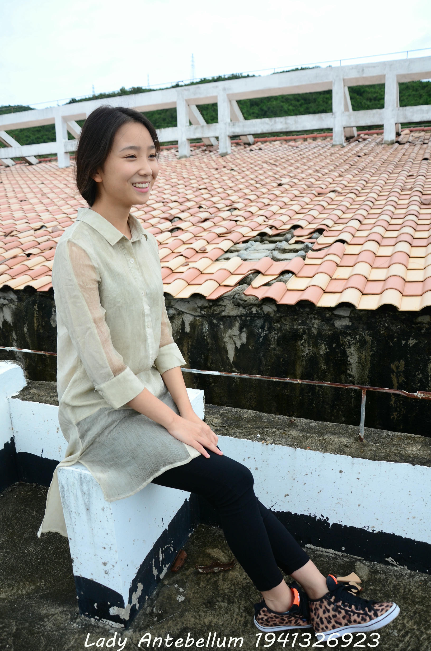 [战前女神] 恋足美腿棉袜女神级摄影套图 051 [155P-255MB]_第2集