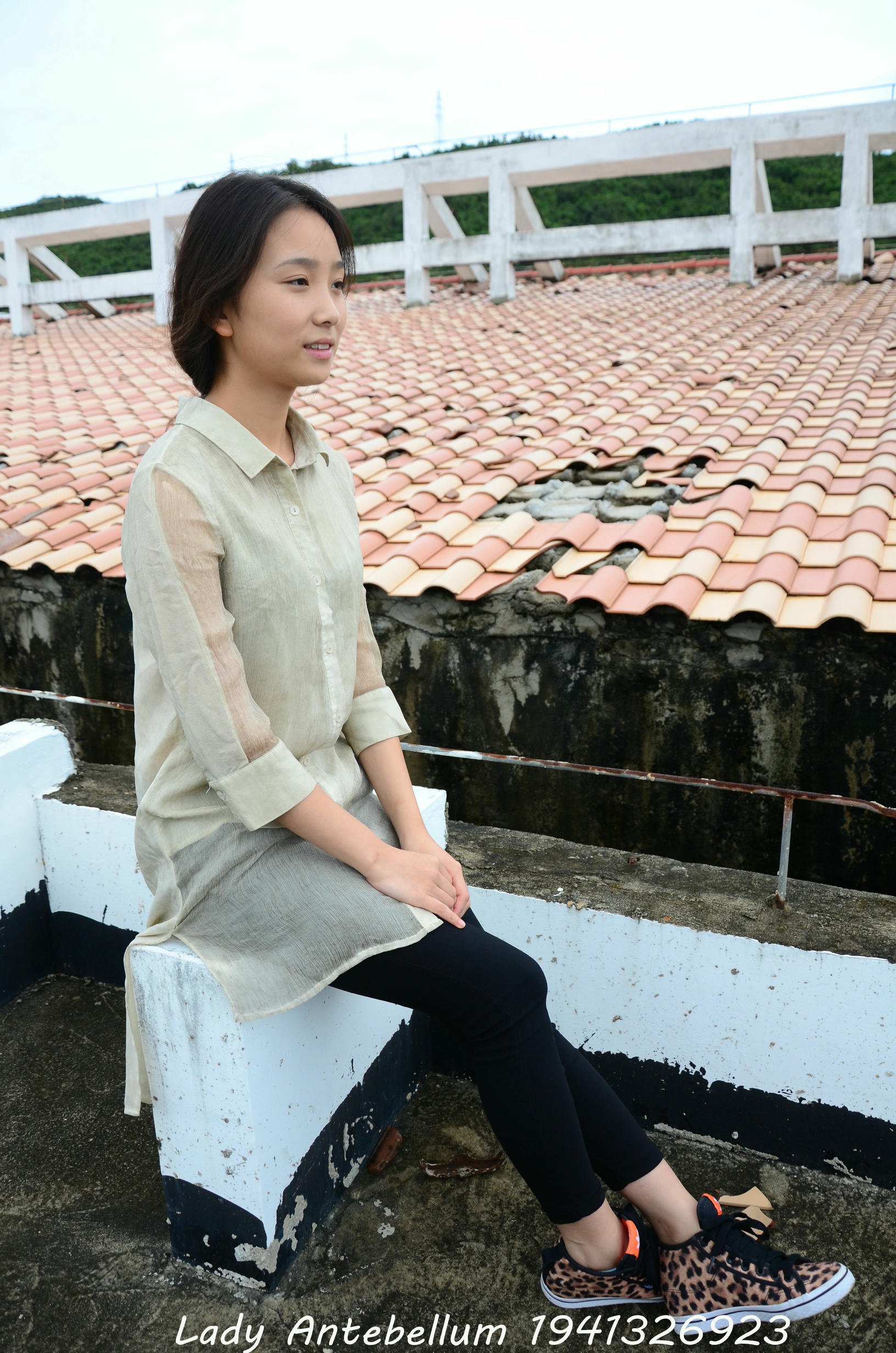 [战前女神] 恋足美腿棉袜女神级摄影套图 051 [155P-255MB]_第2集