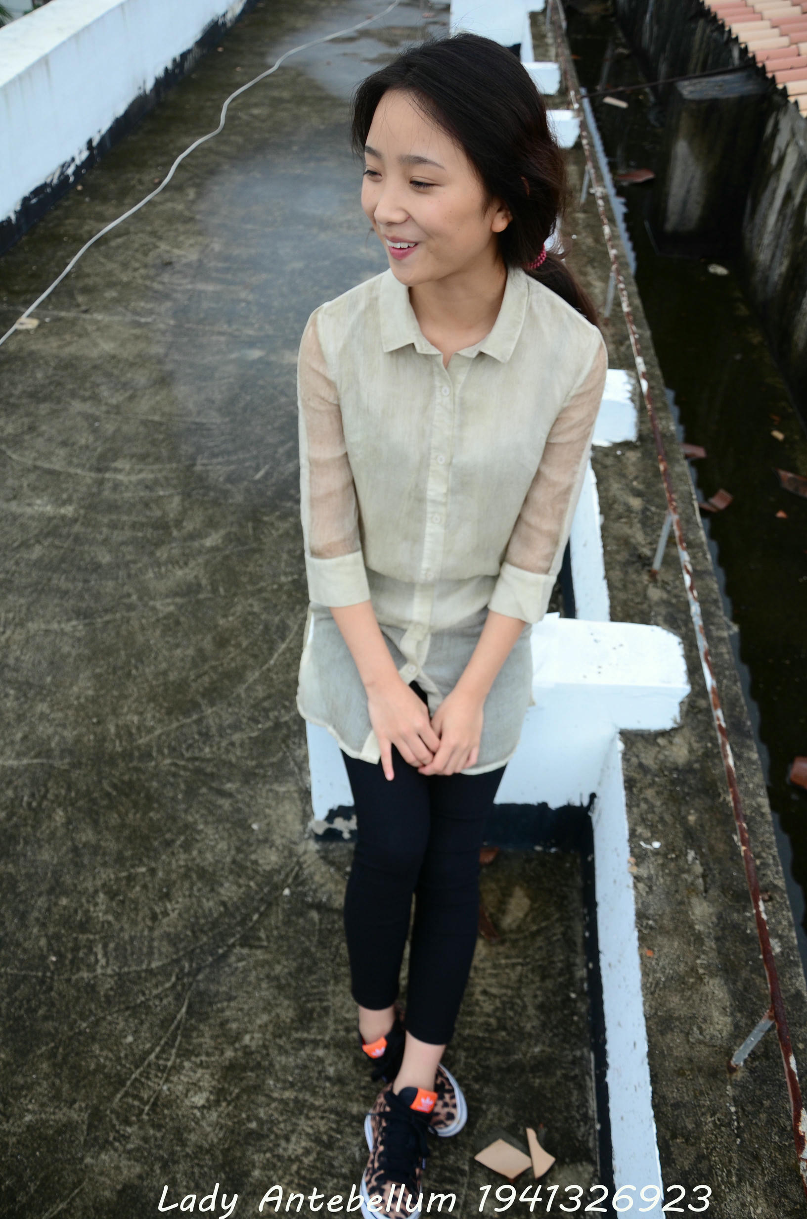 [战前女神] 恋足美腿棉袜女神级摄影套图 051 [155P-255MB]_第2集