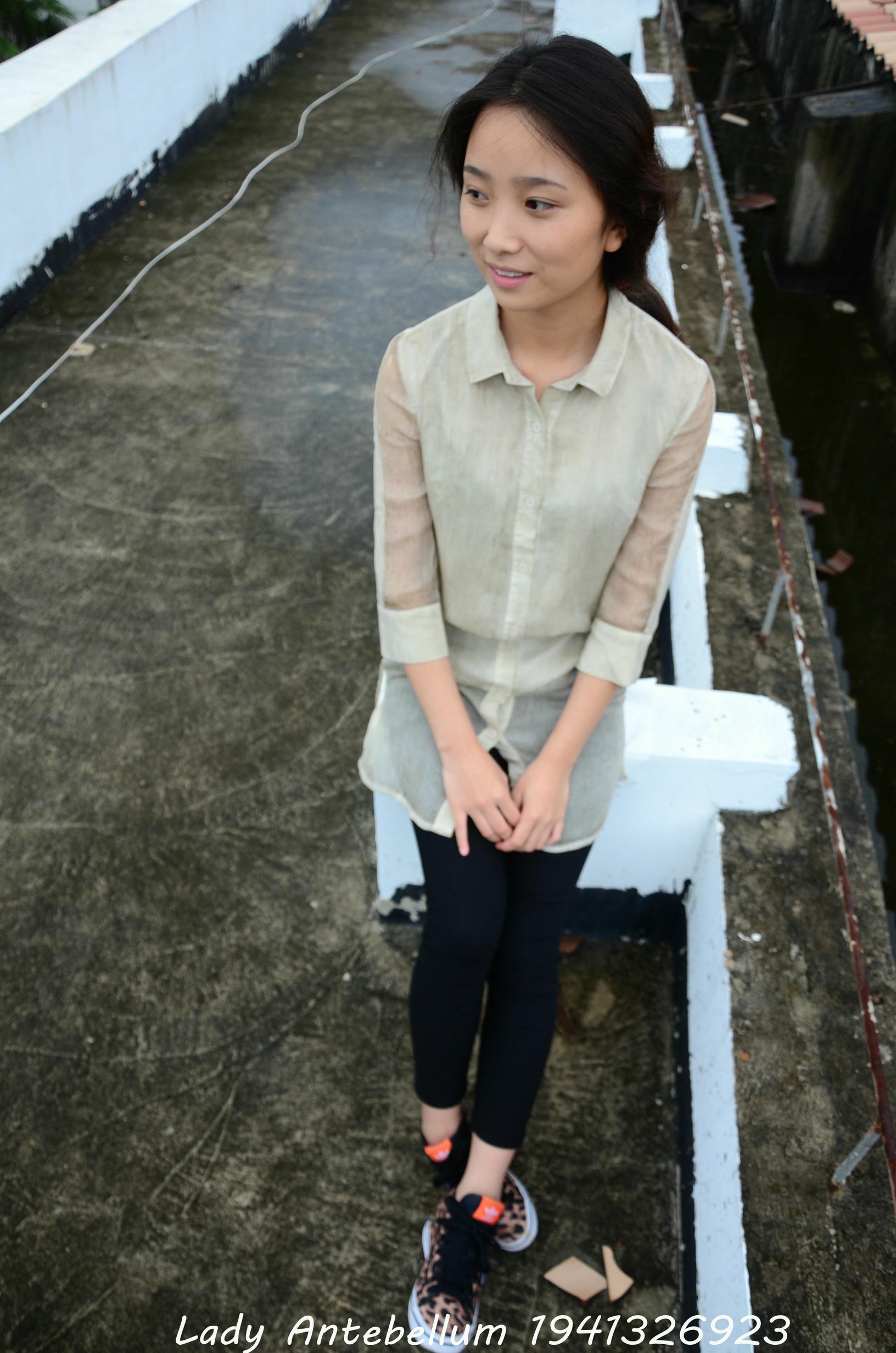 [战前女神] 恋足美腿棉袜女神级摄影套图 051 [155P-255MB]_第2集