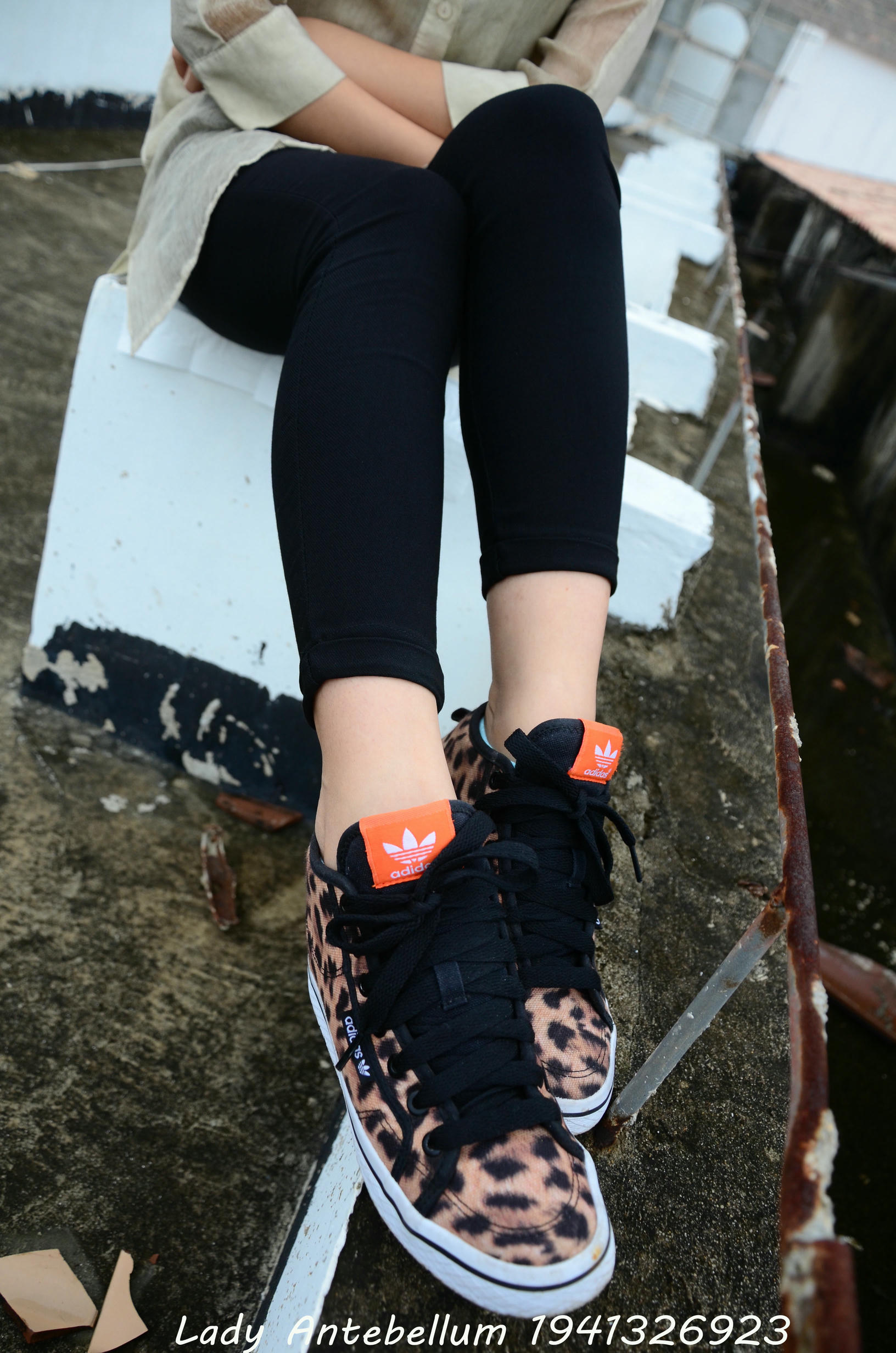 [战前女神] 恋足美腿棉袜女神级摄影套图 051 [155P-255MB]_第2集