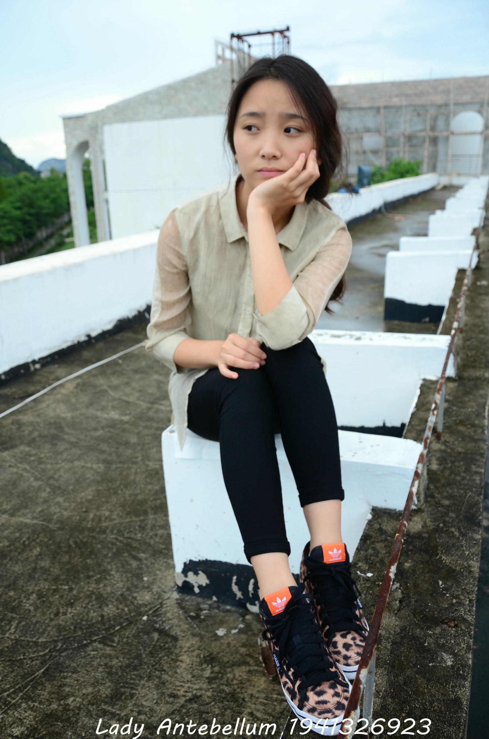 [战前女神] 恋足美腿棉袜女神级摄影套图 051 [155P-255MB]_第3集