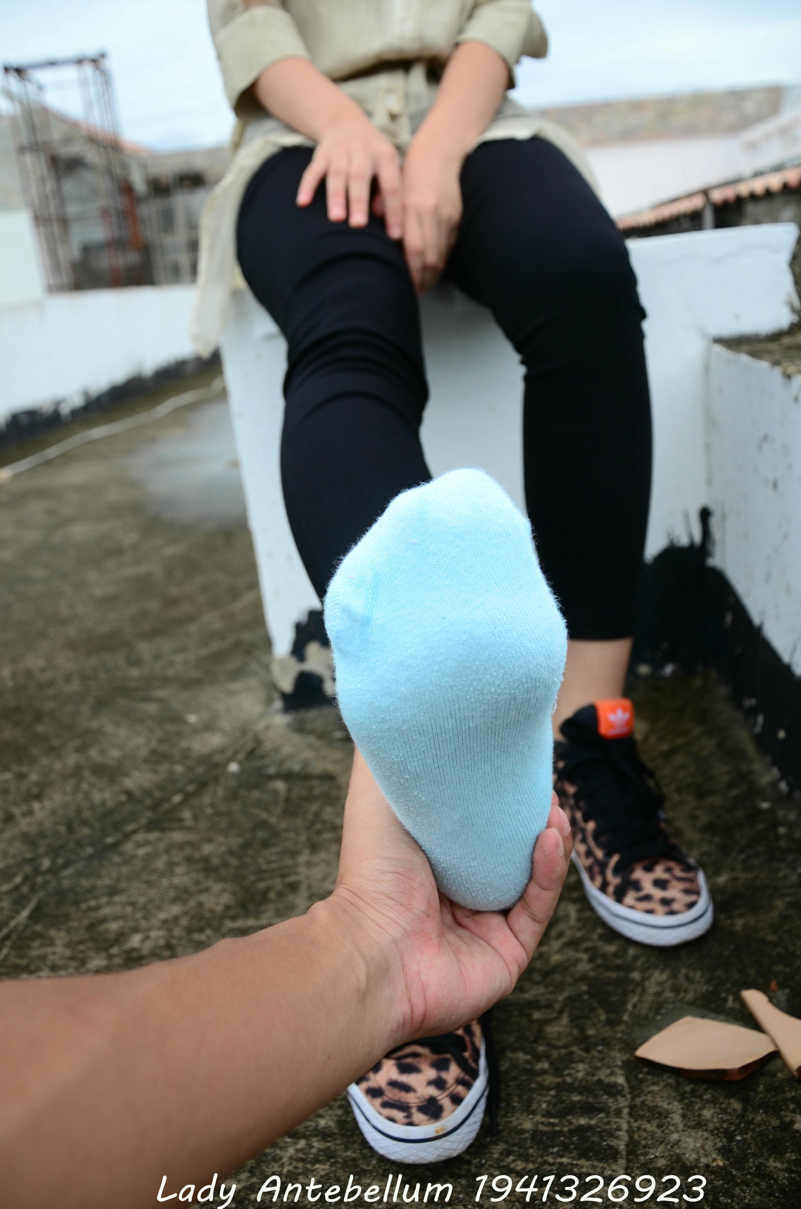 [战前女神] 恋足美腿棉袜女神级摄影套图 051 [155P-255MB]_第3集