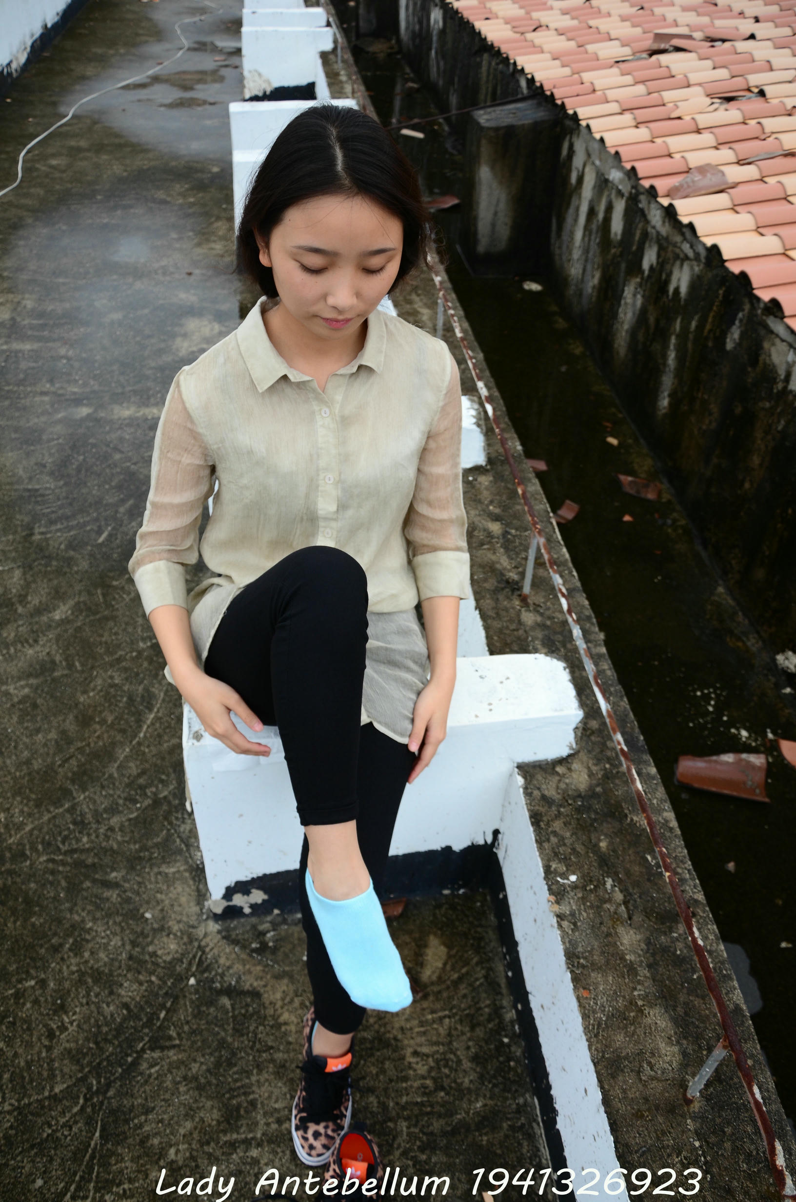 [战前女神] 恋足美腿棉袜女神级摄影套图 051 [155P-255MB]_第4集