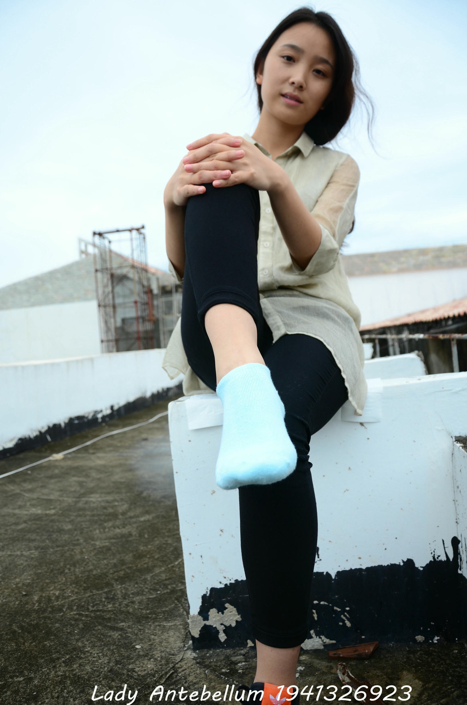 [战前女神] 恋足美腿棉袜女神级摄影套图 051 [155P-255MB]_第4集