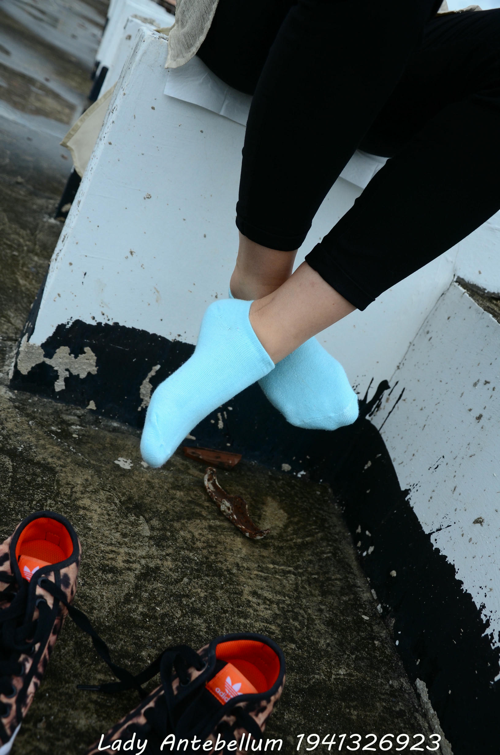 [战前女神] 恋足美腿棉袜女神级摄影套图 051 [155P-255MB]_第5集