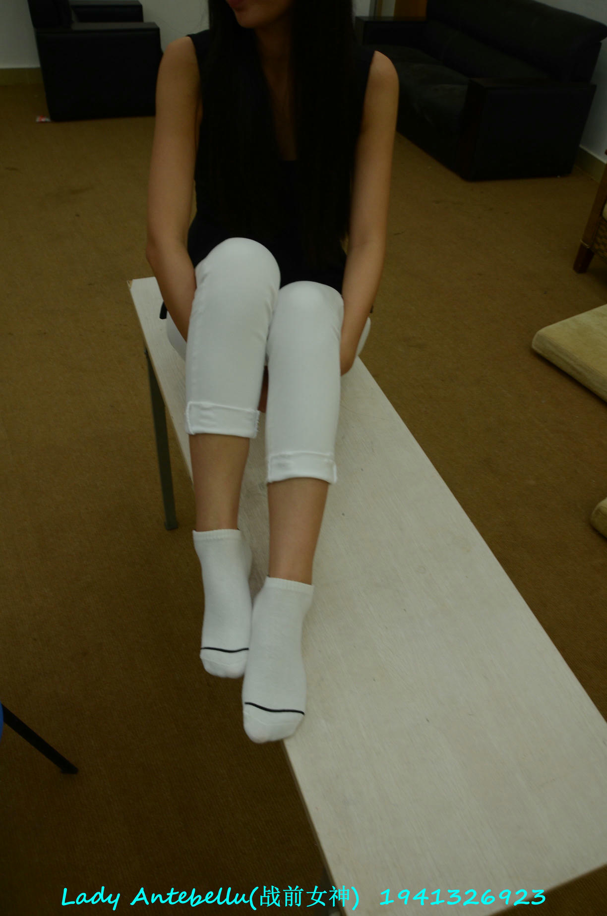 [战前女神] 恋足美腿棉袜女神级摄影套图 052 [179P-130MB]_第6集