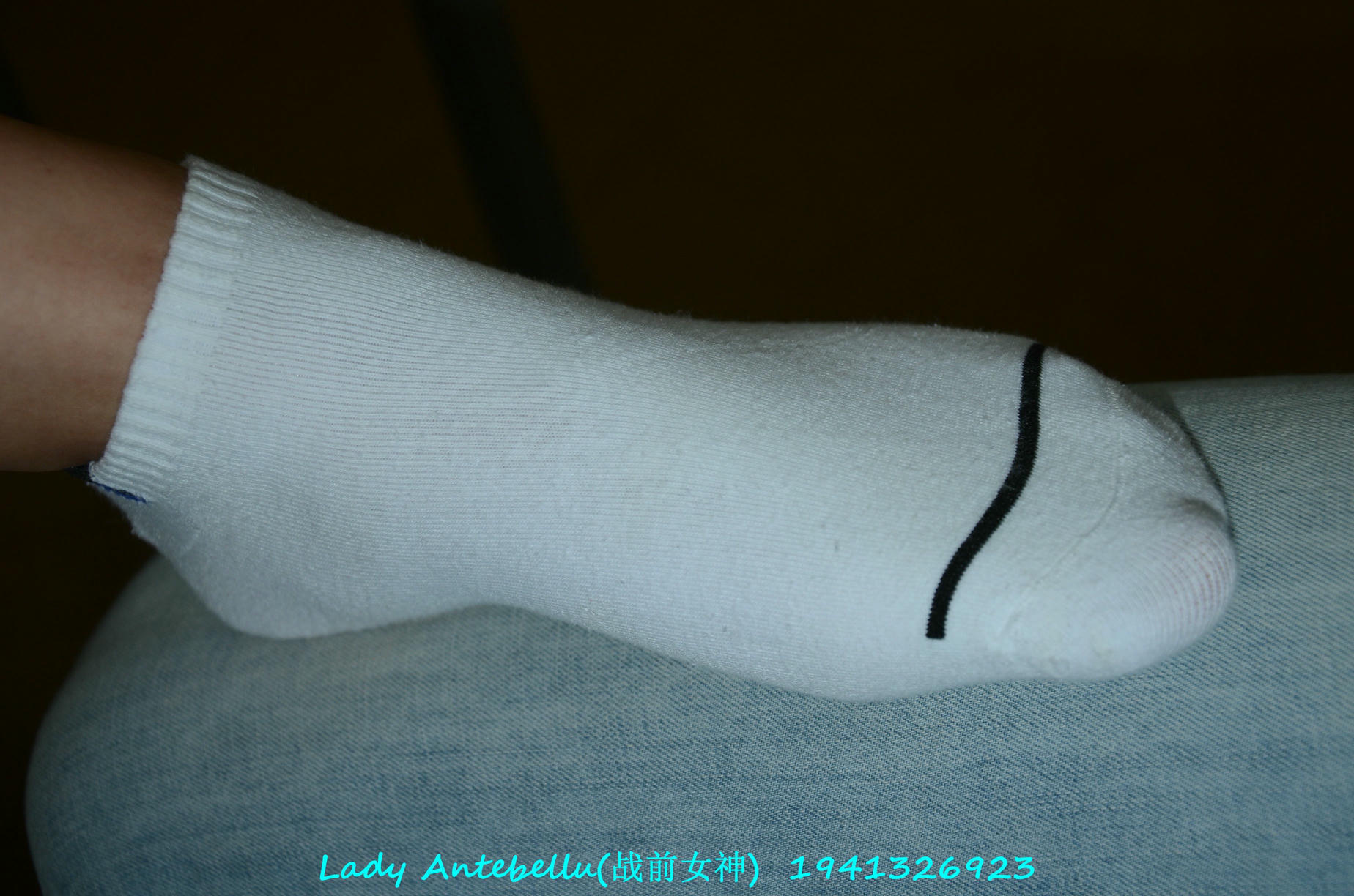 [战前女神] 恋足美腿棉袜女神级摄影套图 052 [179P-130MB]_第7集