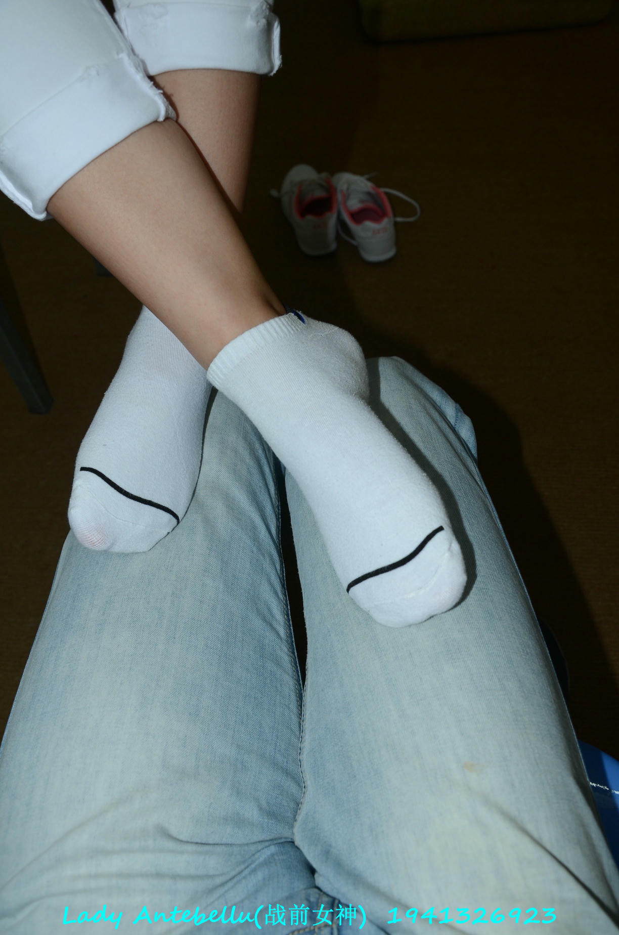 [战前女神] 恋足美腿棉袜女神级摄影套图 052 [179P-130MB]_第7集