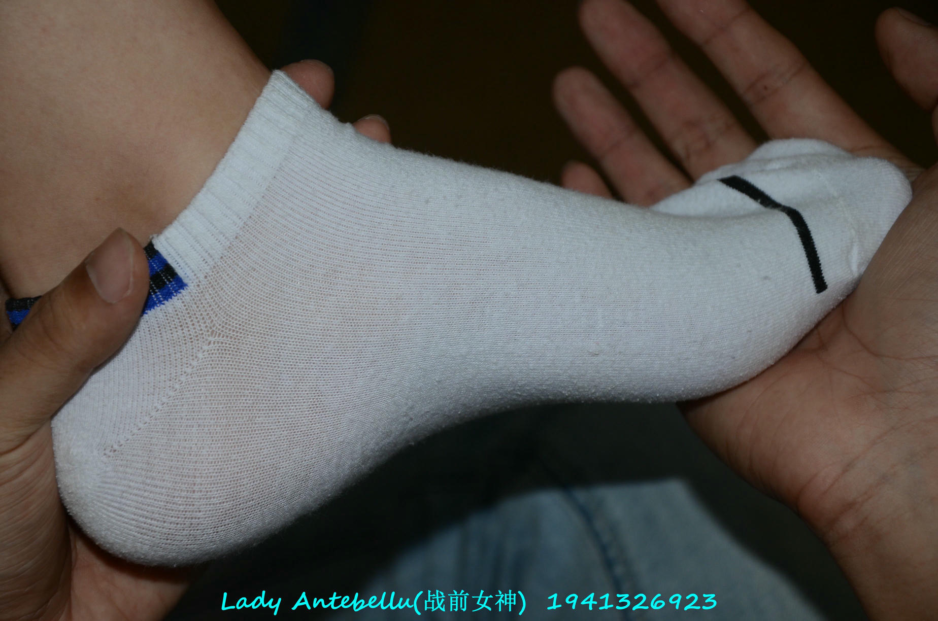 [战前女神] 恋足美腿棉袜女神级摄影套图 052 [179P-130MB]_第9集