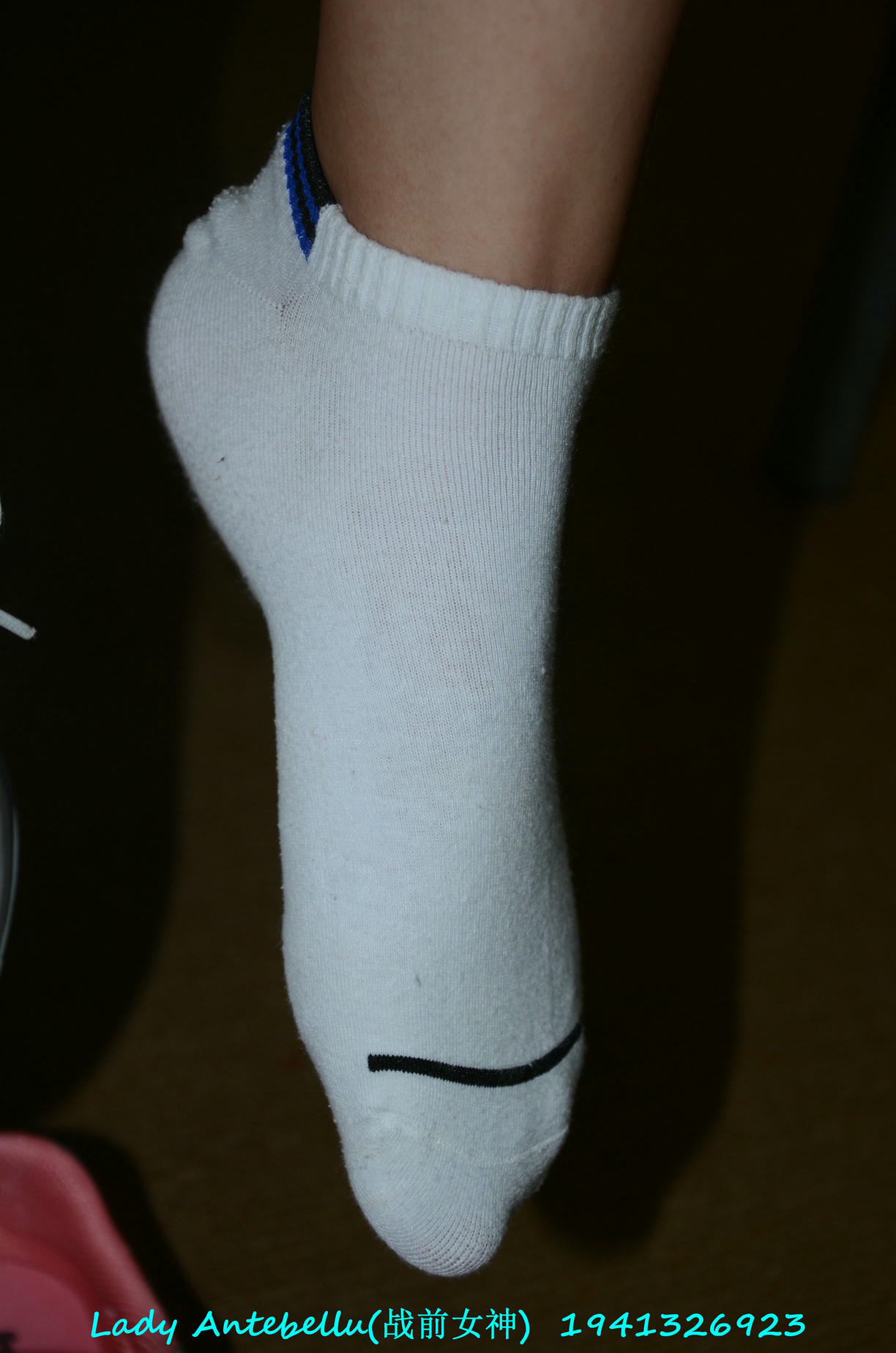 [战前女神] 恋足美腿棉袜女神级摄影套图 052 [179P-130MB]_第2集