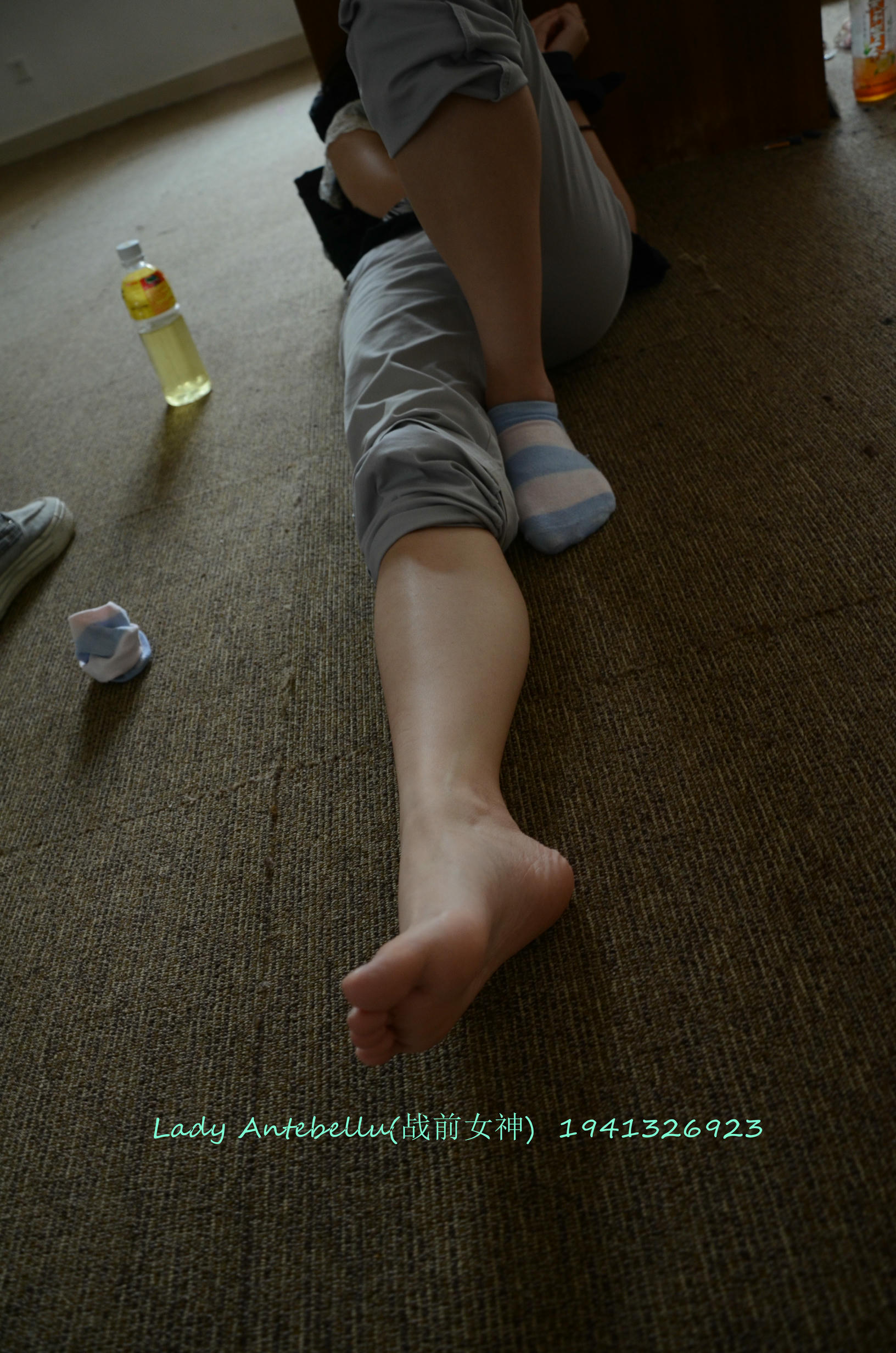 [战前女神] 恋足美腿棉袜女神级摄影套图 055 [159P-375MB]_第7集