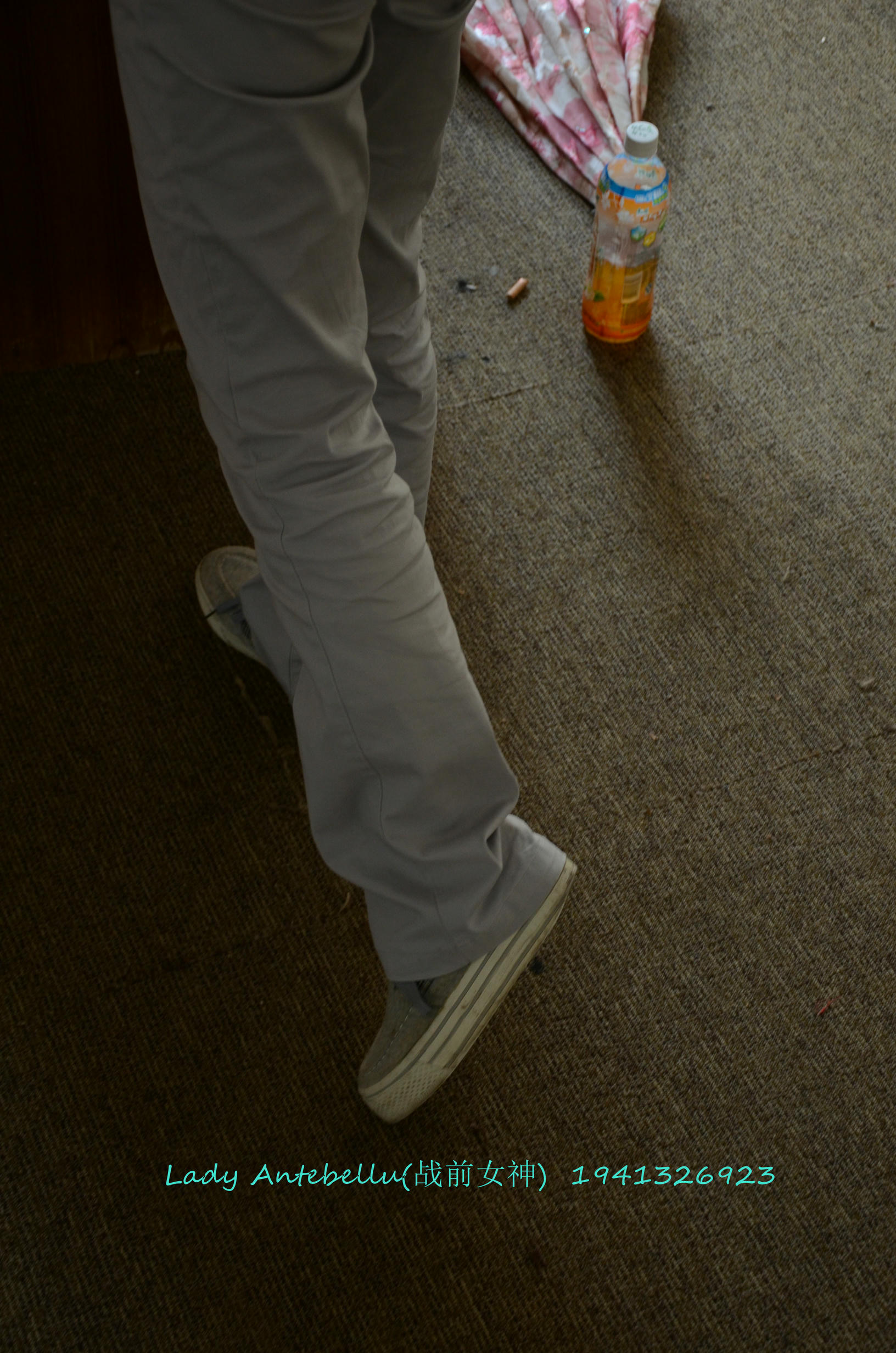 [战前女神] 恋足美腿棉袜女神级摄影套图 055 [159P-375MB]_第1集