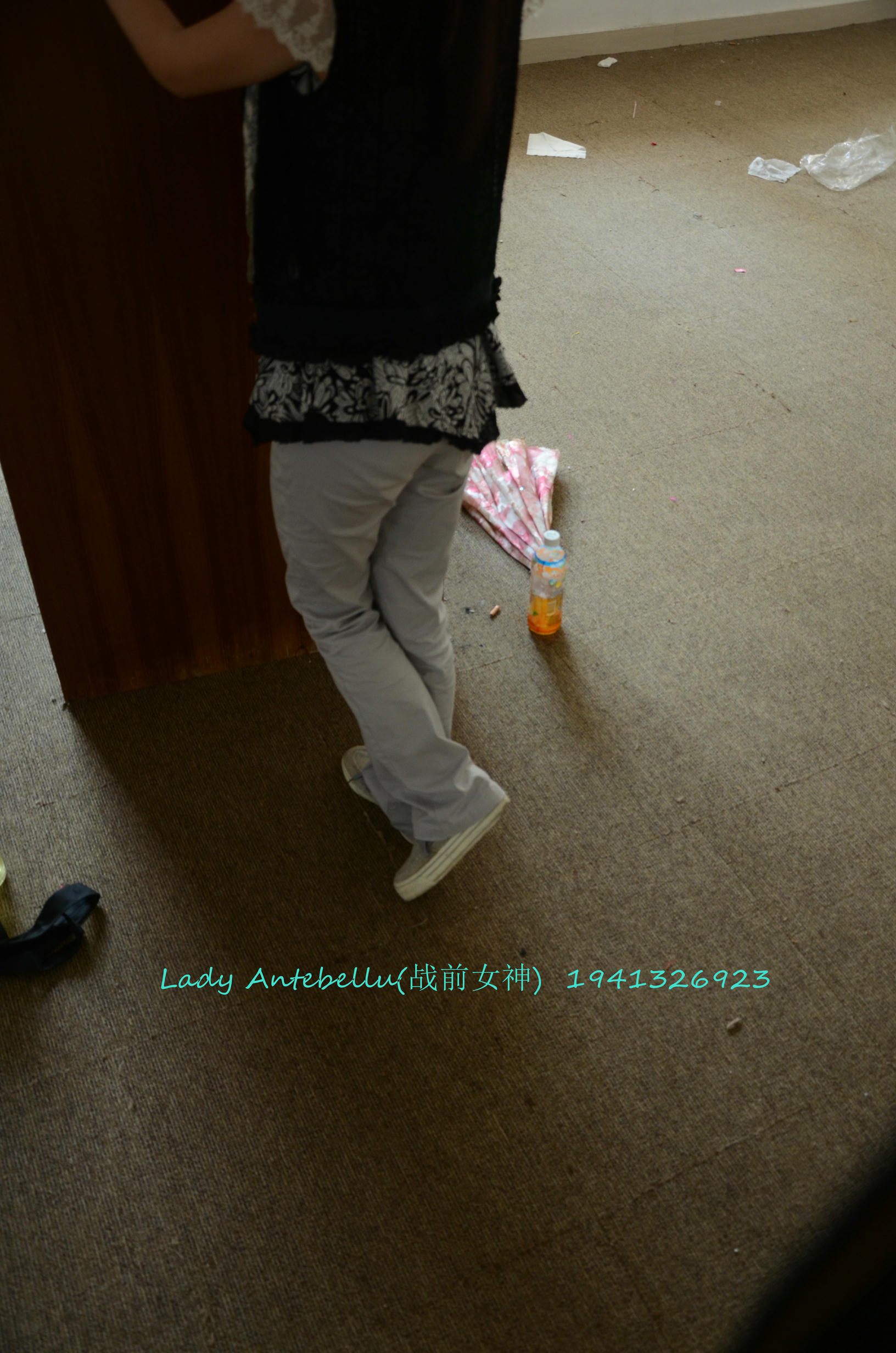 [战前女神] 恋足美腿棉袜女神级摄影套图 055 [159P-375MB]_第1集