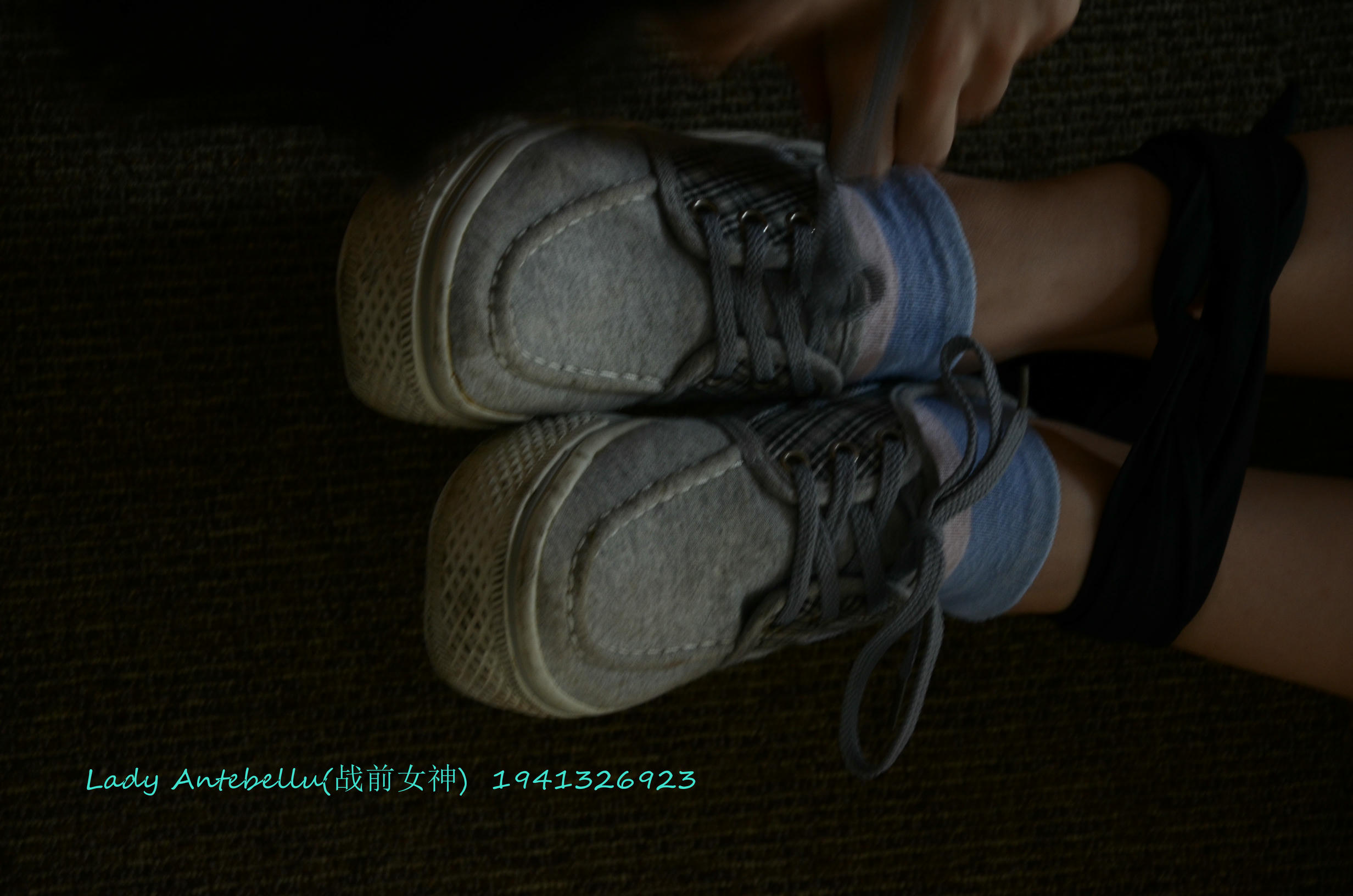 [战前女神] 恋足美腿棉袜女神级摄影套图 055 [159P-375MB]_第3集