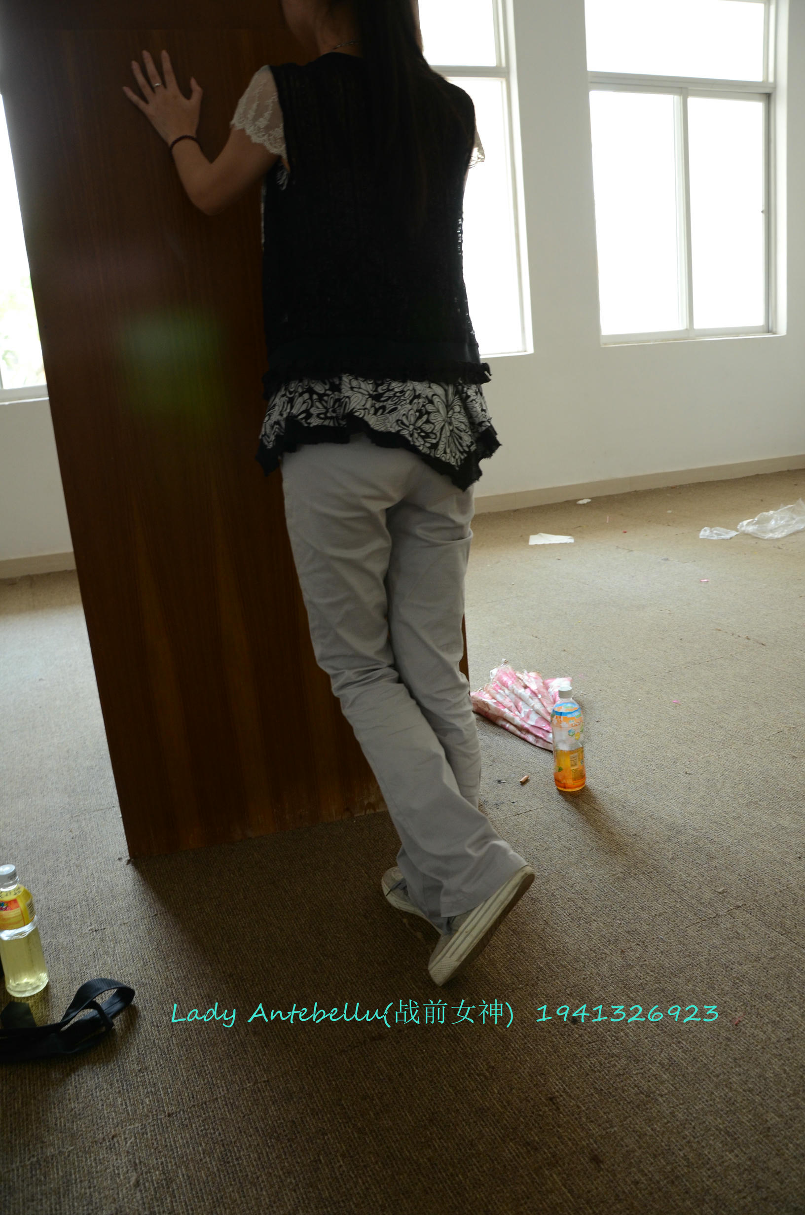 [战前女神] 恋足美腿棉袜女神级摄影套图 055 [159P-375MB]_第1集