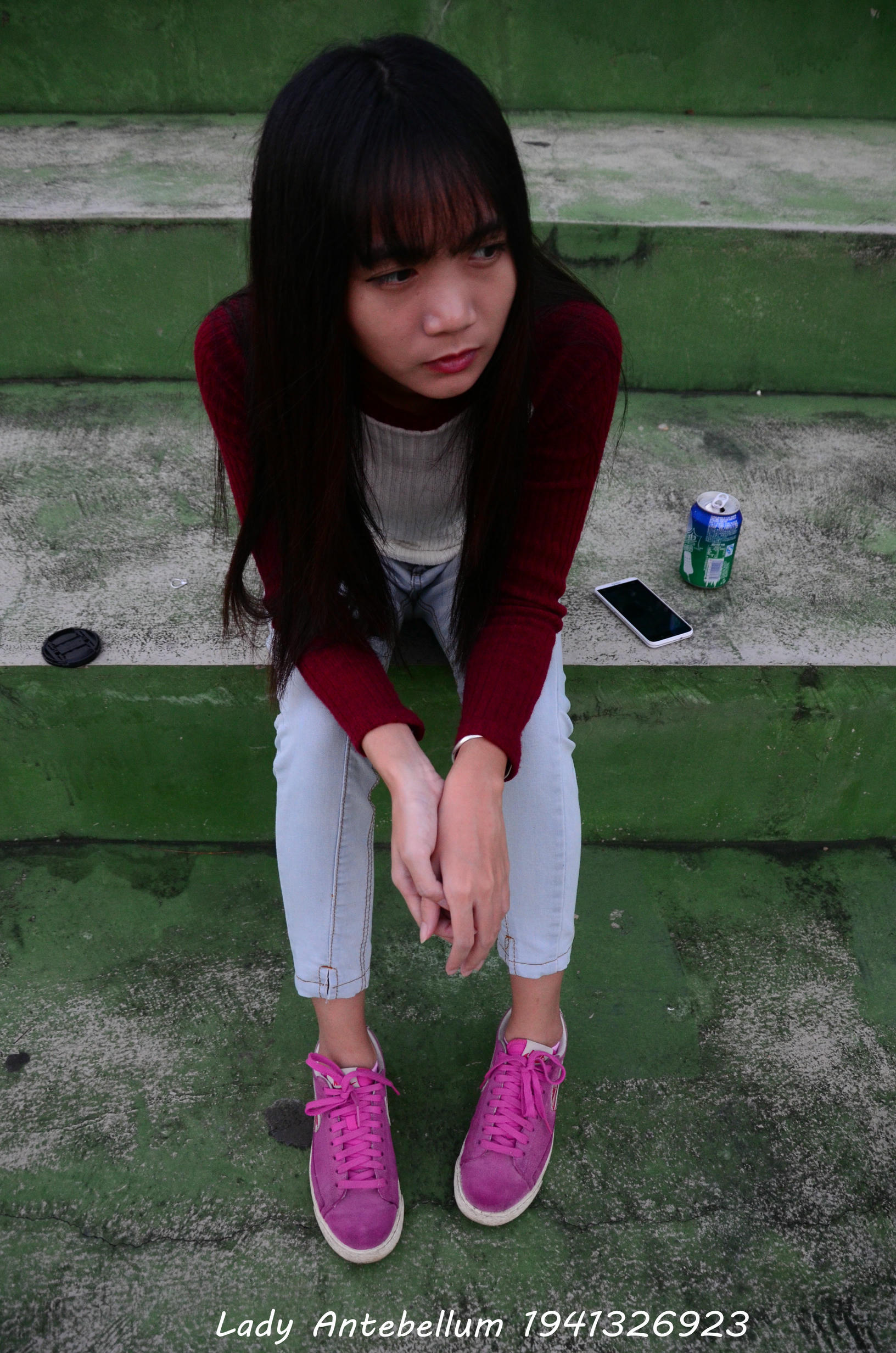 [战前女神] 恋足美腿棉袜女神级摄影套图 057 [55P-117MB]_第1集