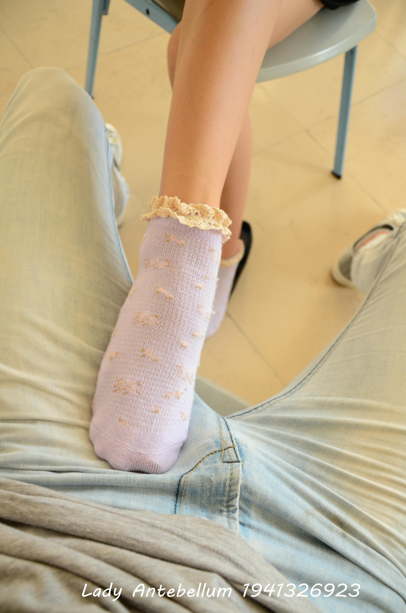 [战前女神] 恋足美腿棉袜女神级摄影套图 059 [92P-199MB]_第3集