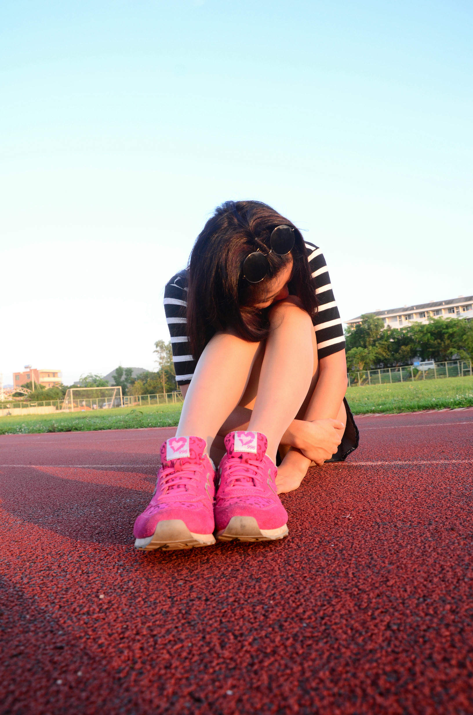 [战前女神] 恋足美腿棉袜女神级摄影套图 006 [101P-201MB]_第1集