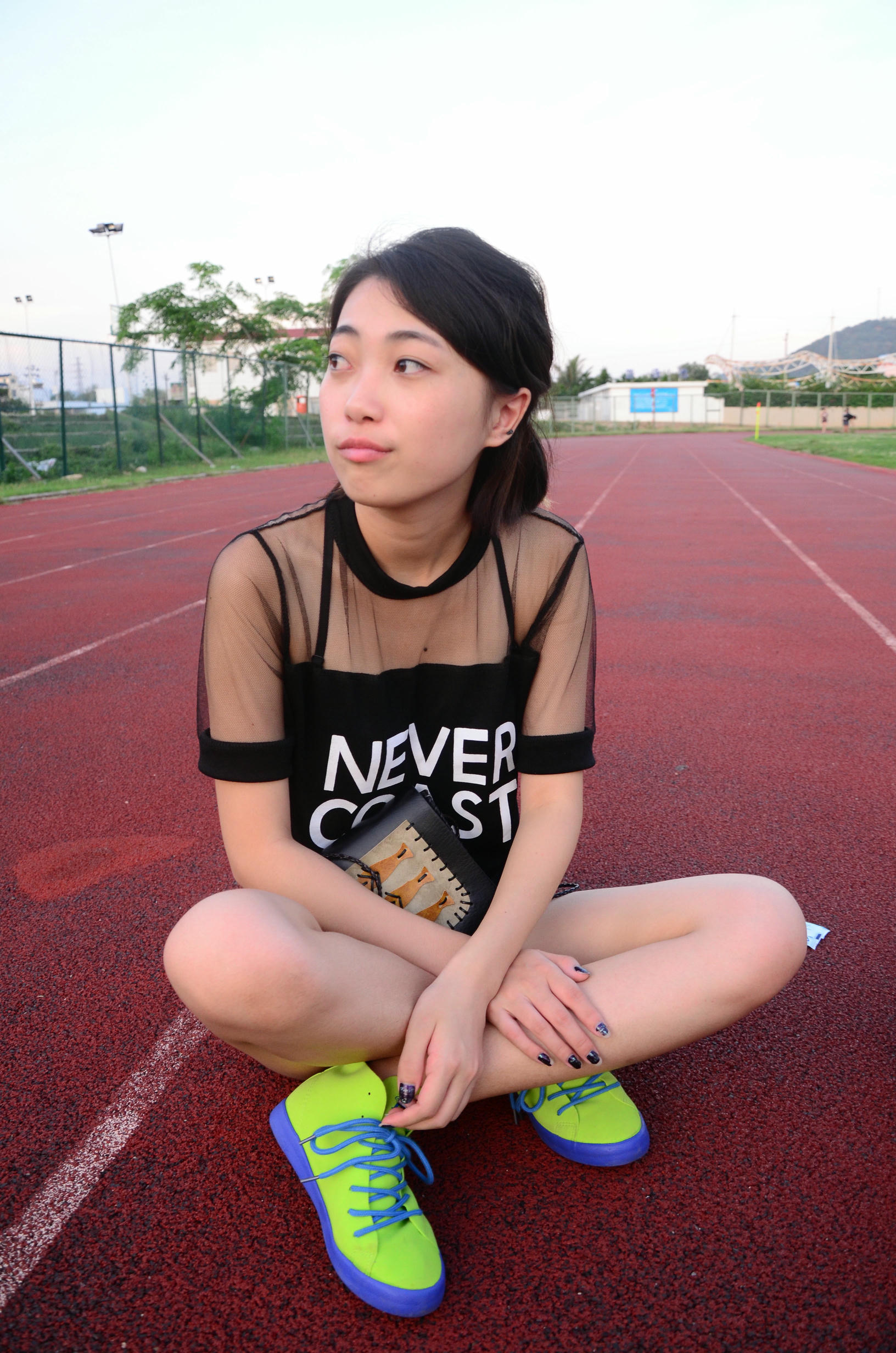 [战前女神] 恋足美腿棉袜女神级摄影套图 006 [101P-201MB]_第3集