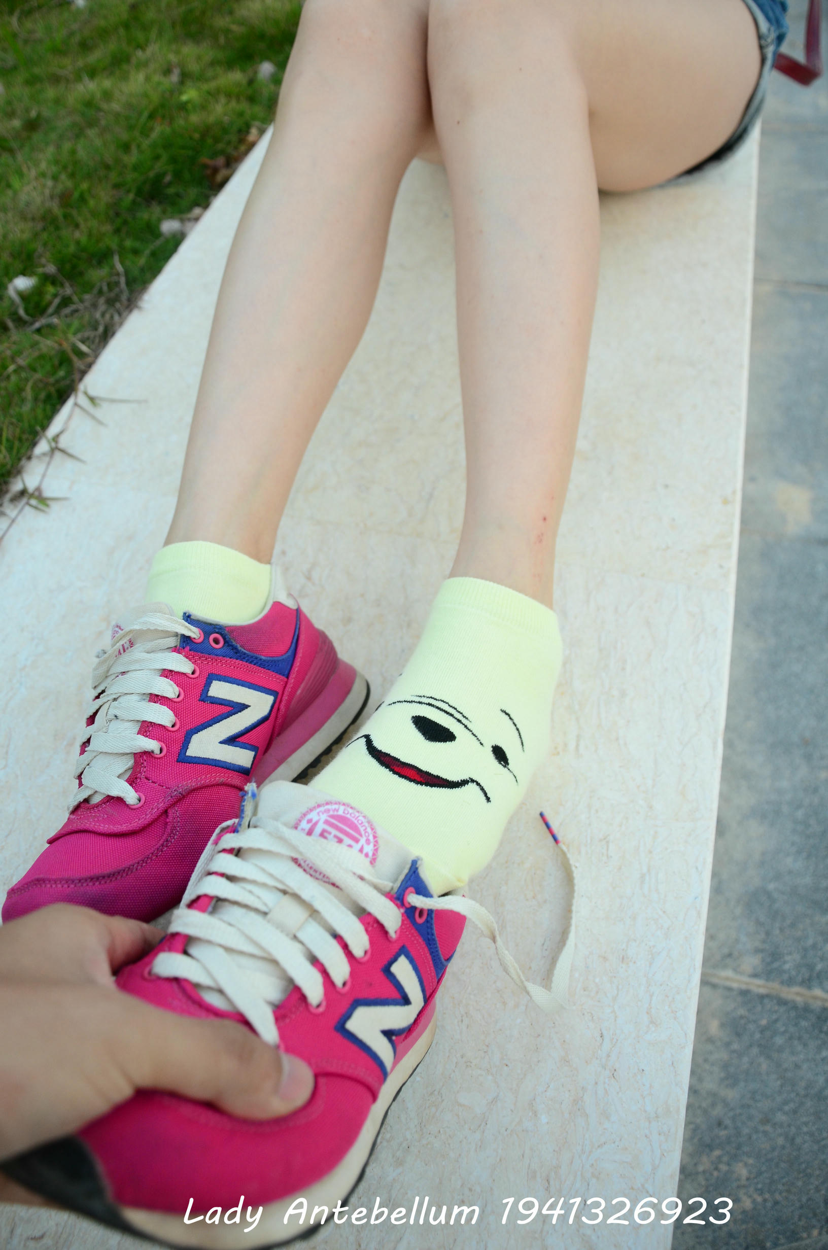 [战前女神] 恋足美腿棉袜女神级摄影套图 060 [101P-155MB]_第2集