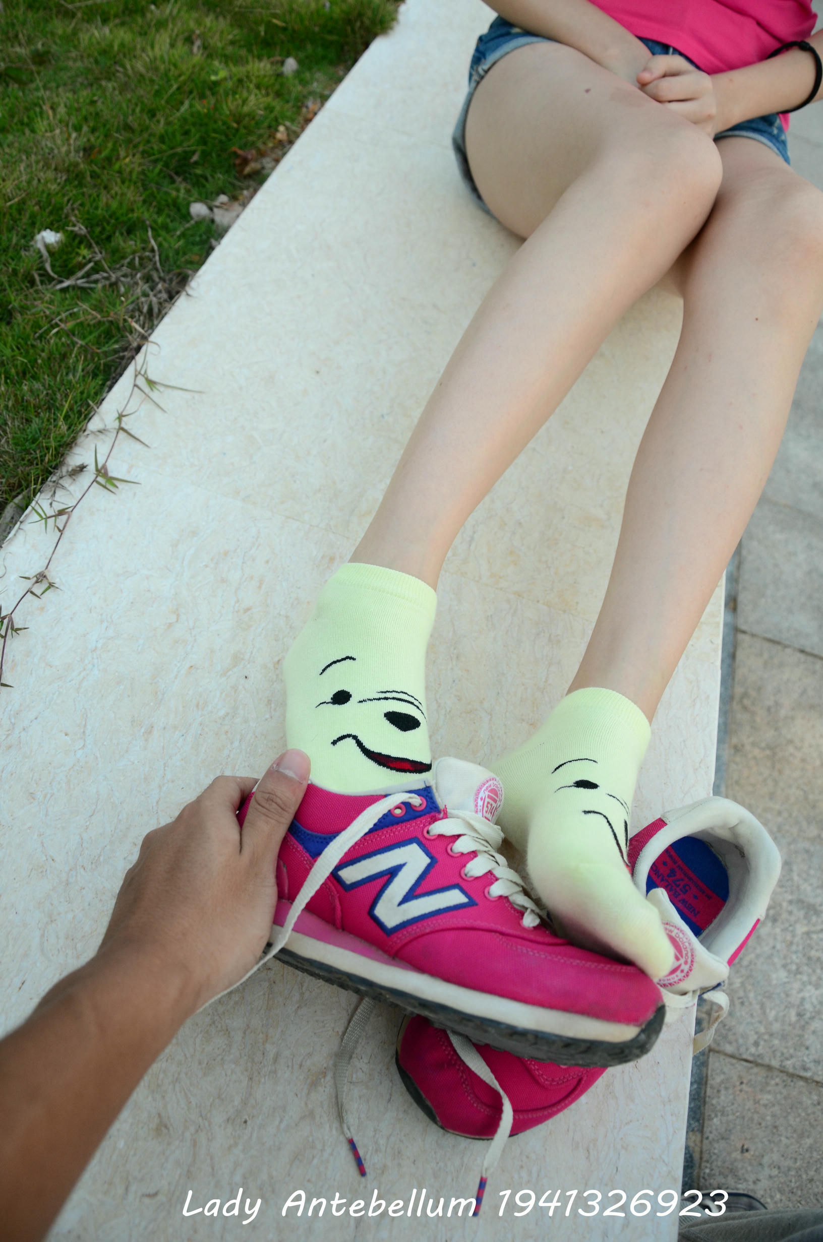 [战前女神] 恋足美腿棉袜女神级摄影套图 060 [101P-155MB]_第3集