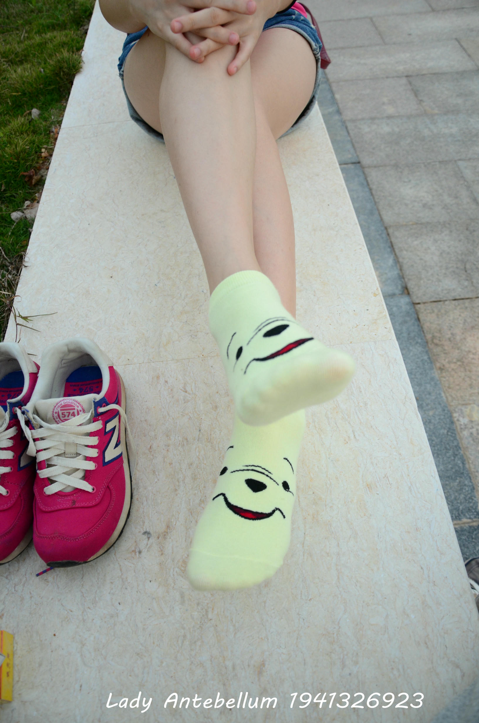 [战前女神] 恋足美腿棉袜女神级摄影套图 060 [101P-155MB]_第3集