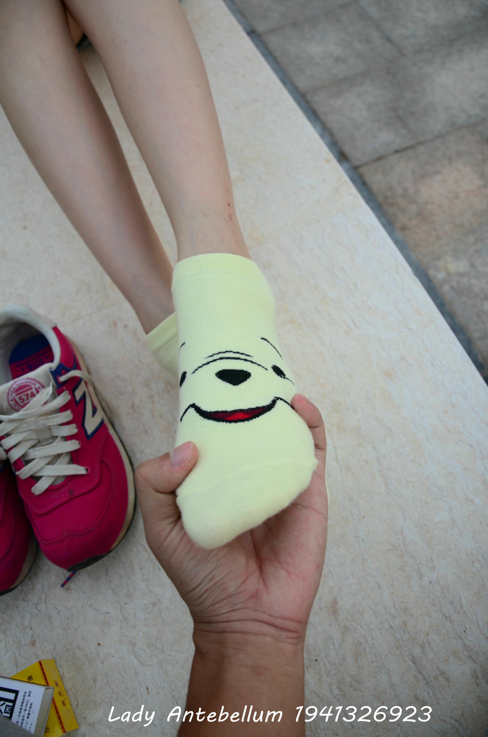 [战前女神] 恋足美腿棉袜女神级摄影套图 060 [101P-155MB]_第4集