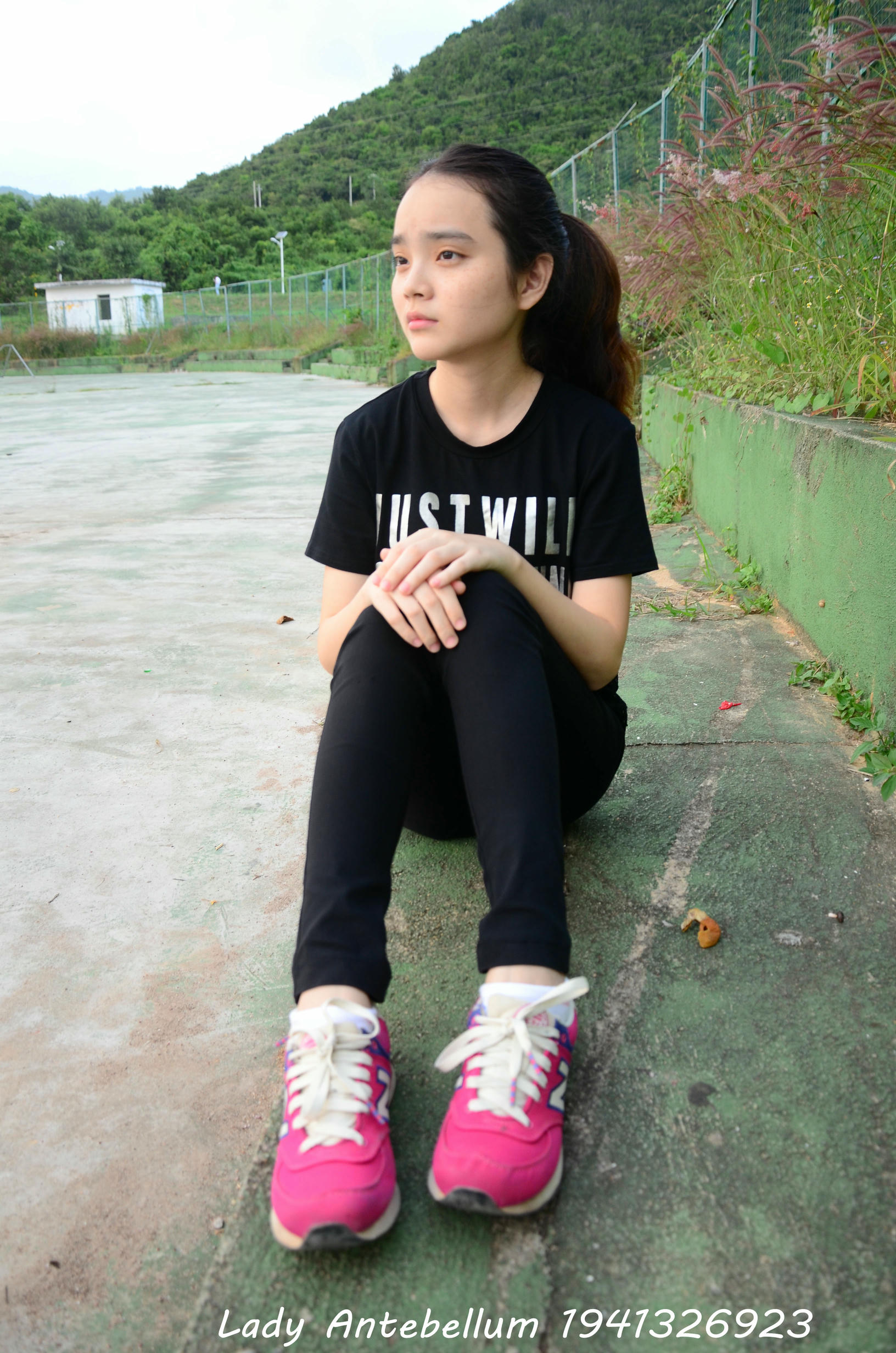 [战前女神] 恋足美腿棉袜女神级摄影套图 062 [78P-147MB]_第1集