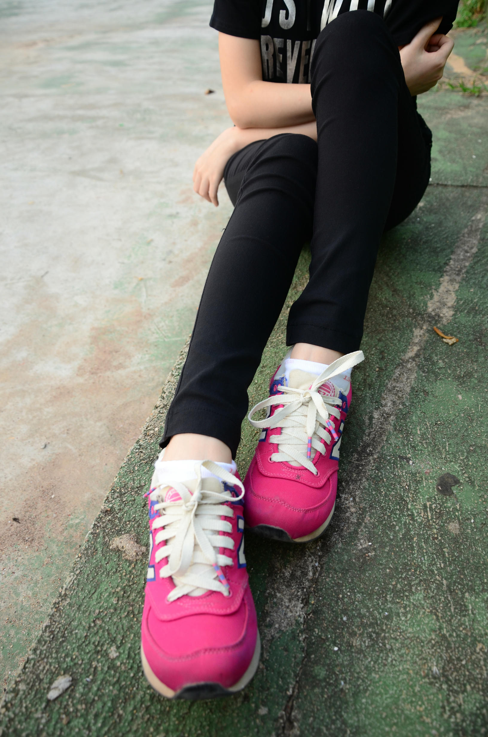 [战前女神] 恋足美腿棉袜女神级摄影套图 062 [78P-147MB]_第1集