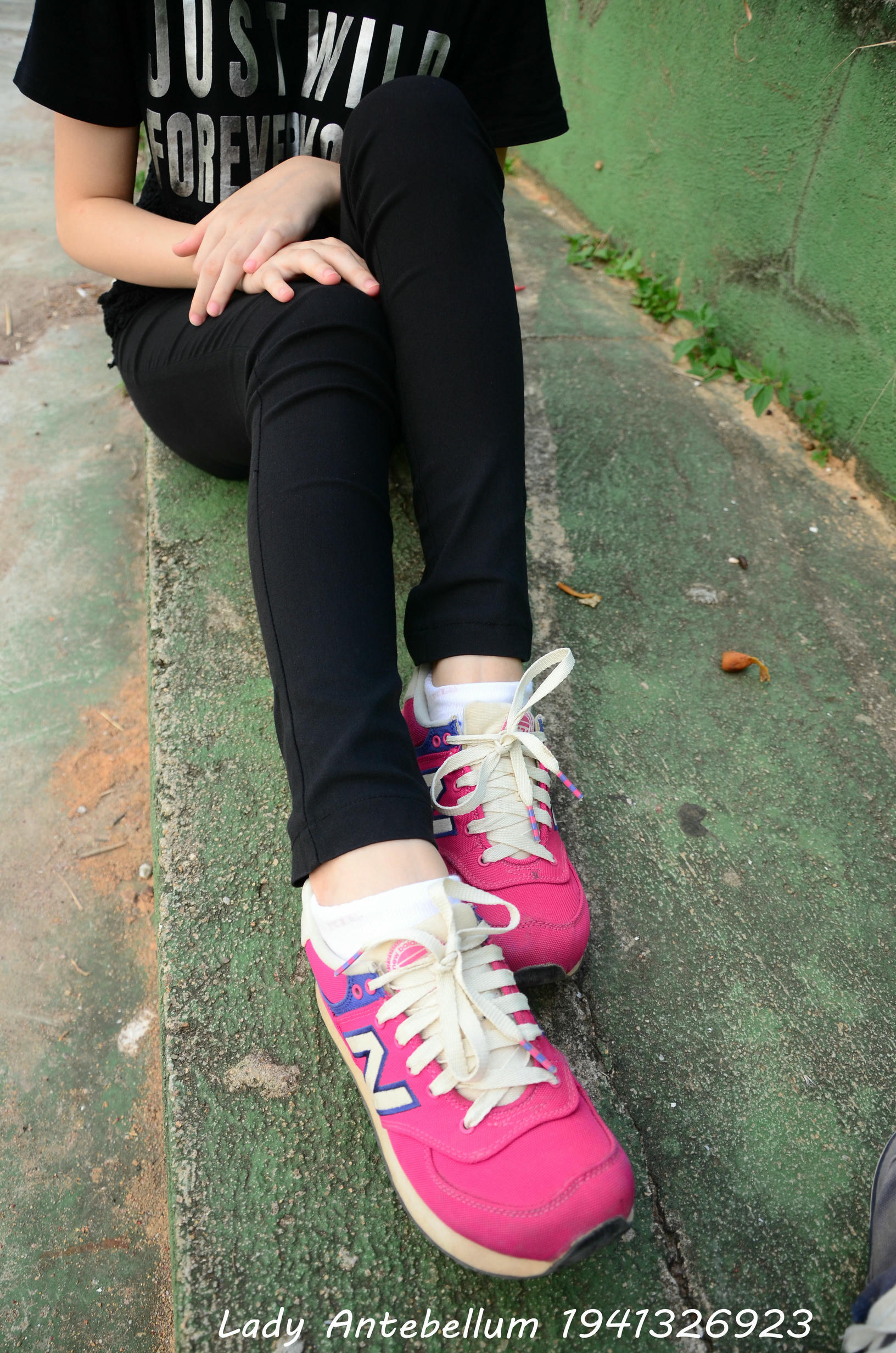 [战前女神] 恋足美腿棉袜女神级摄影套图 062 [78P-147MB]_第1集