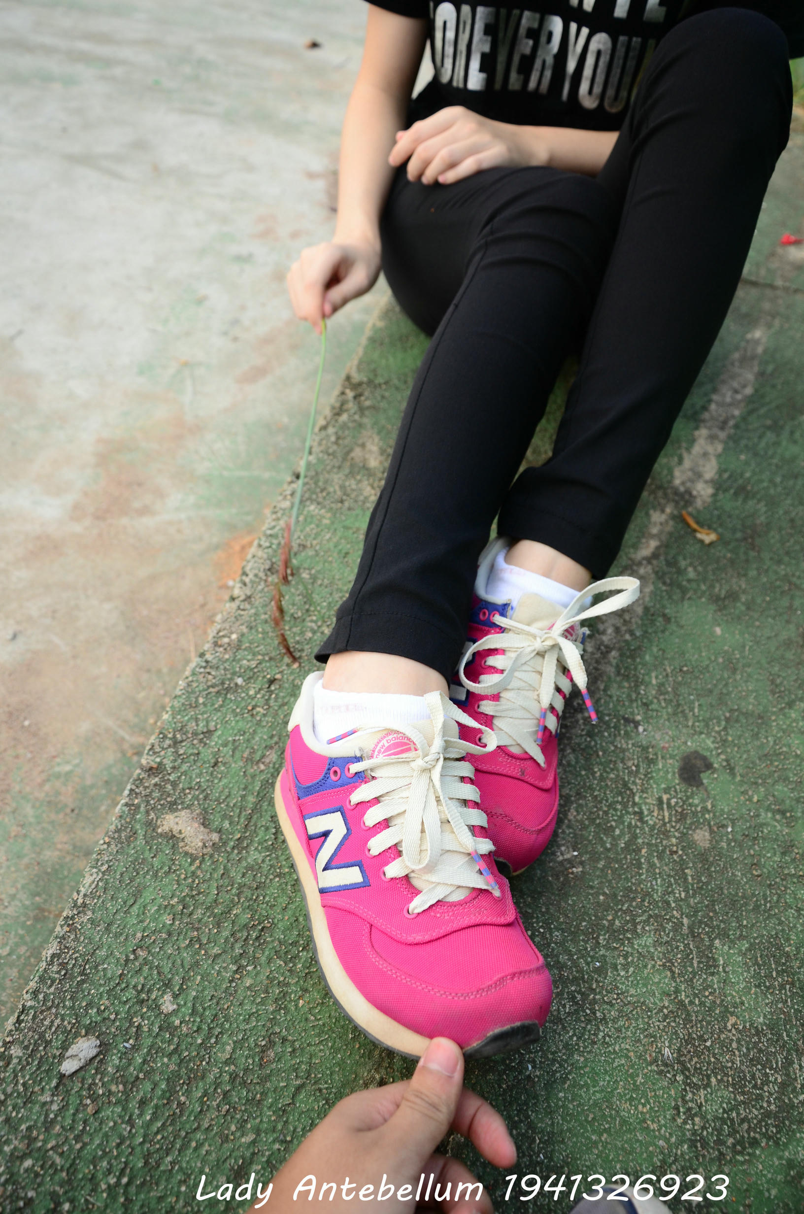 [战前女神] 恋足美腿棉袜女神级摄影套图 062 [78P-147MB]_第2集