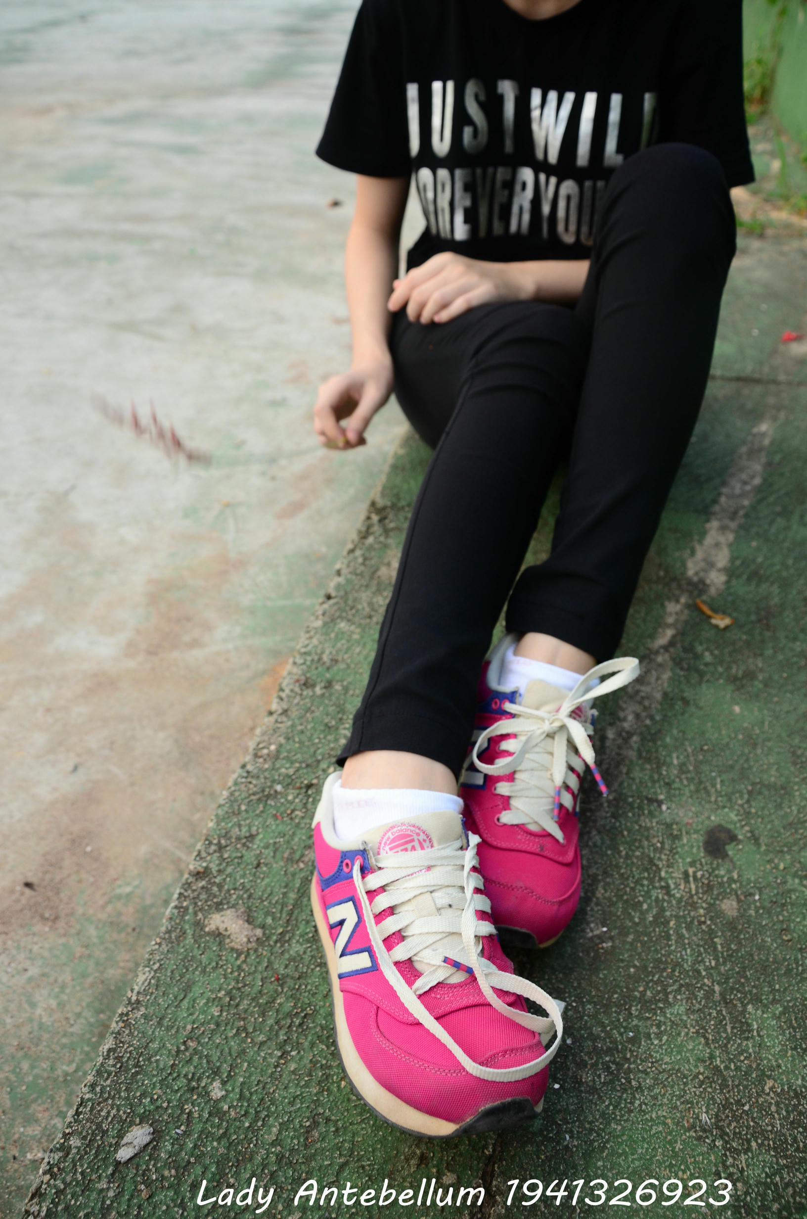 [战前女神] 恋足美腿棉袜女神级摄影套图 062 [78P-147MB]_第2集